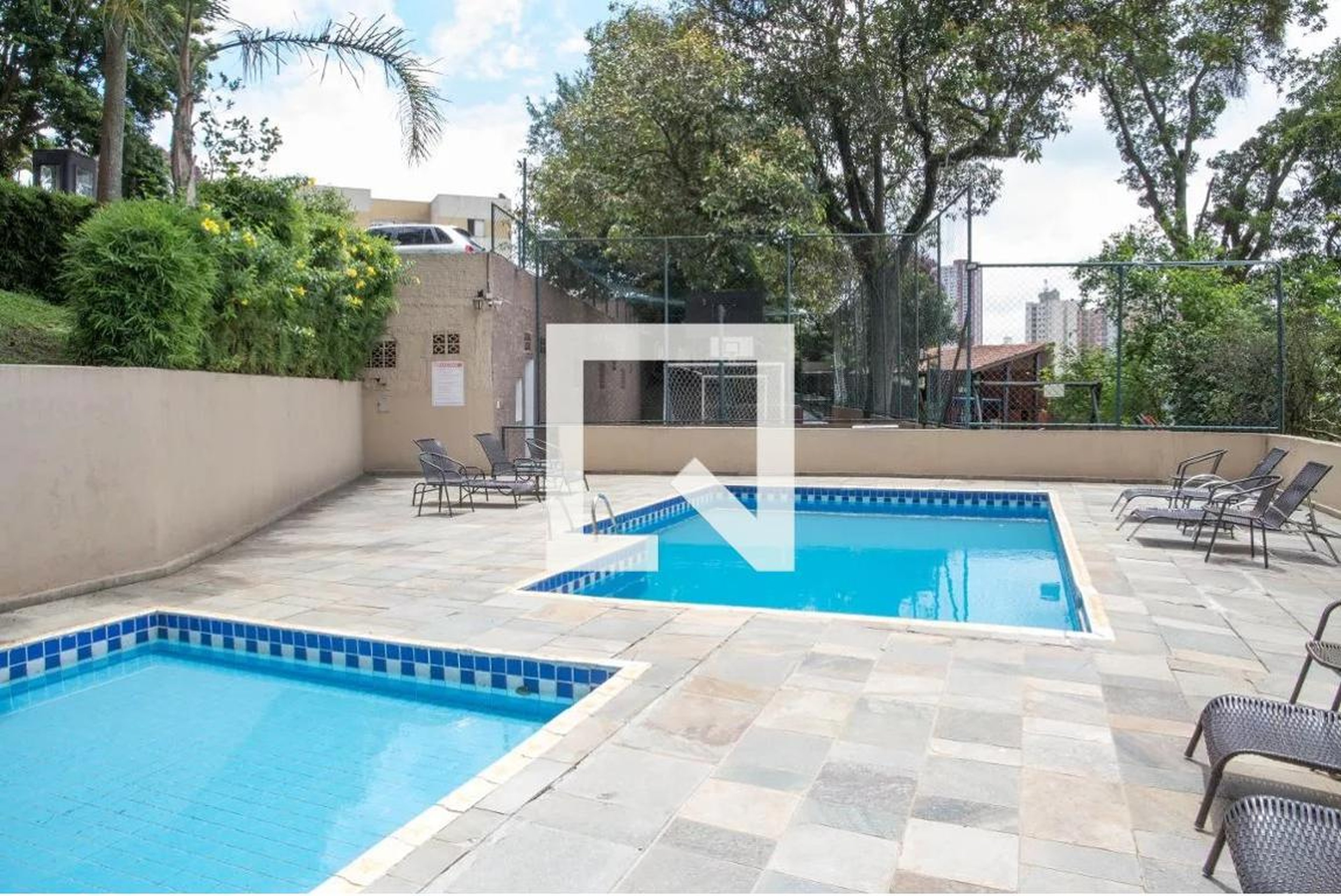 Piscina - Edifício Residence Park