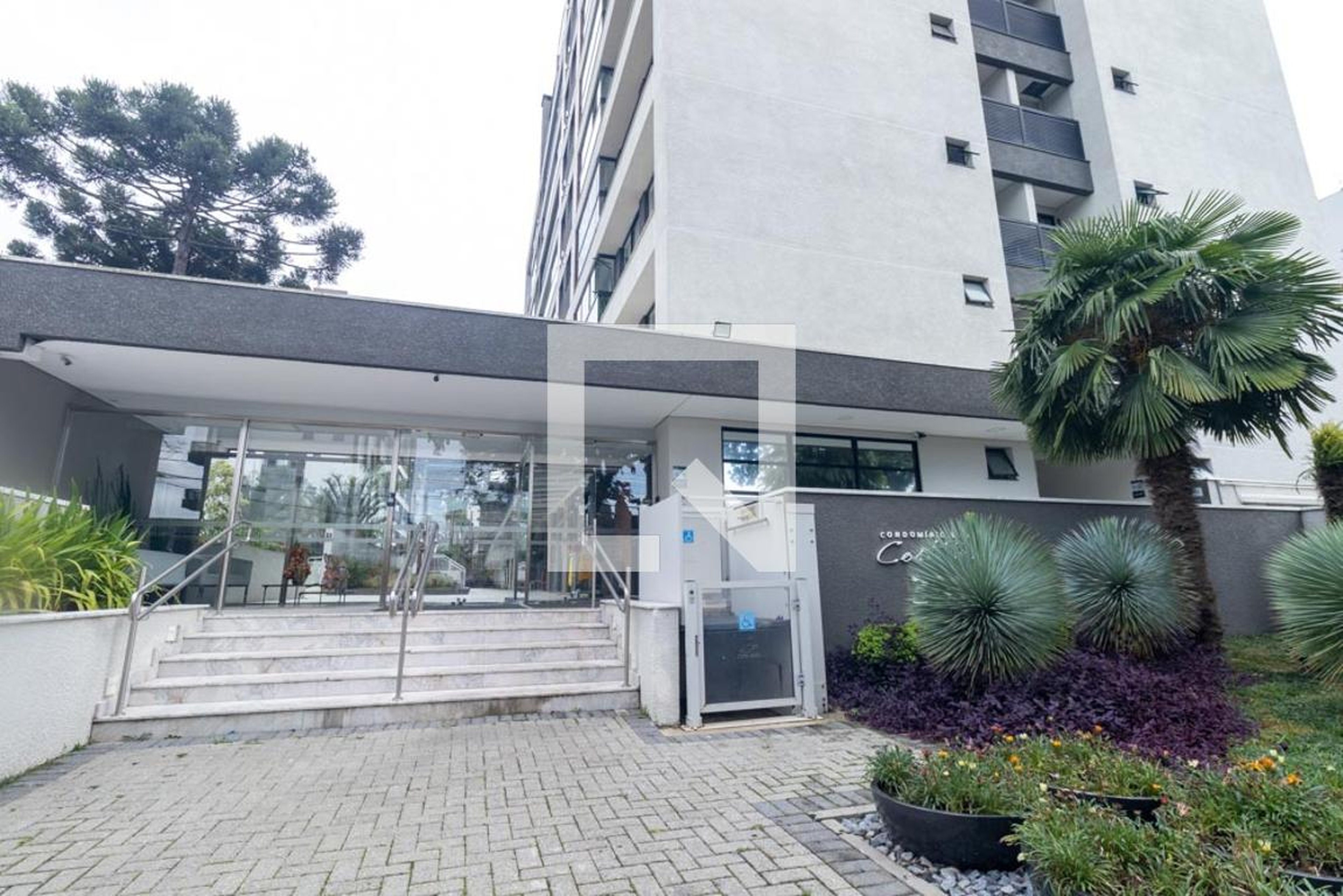 Fachada do Condomínio Condomínio em Rua Costa Rica, 365