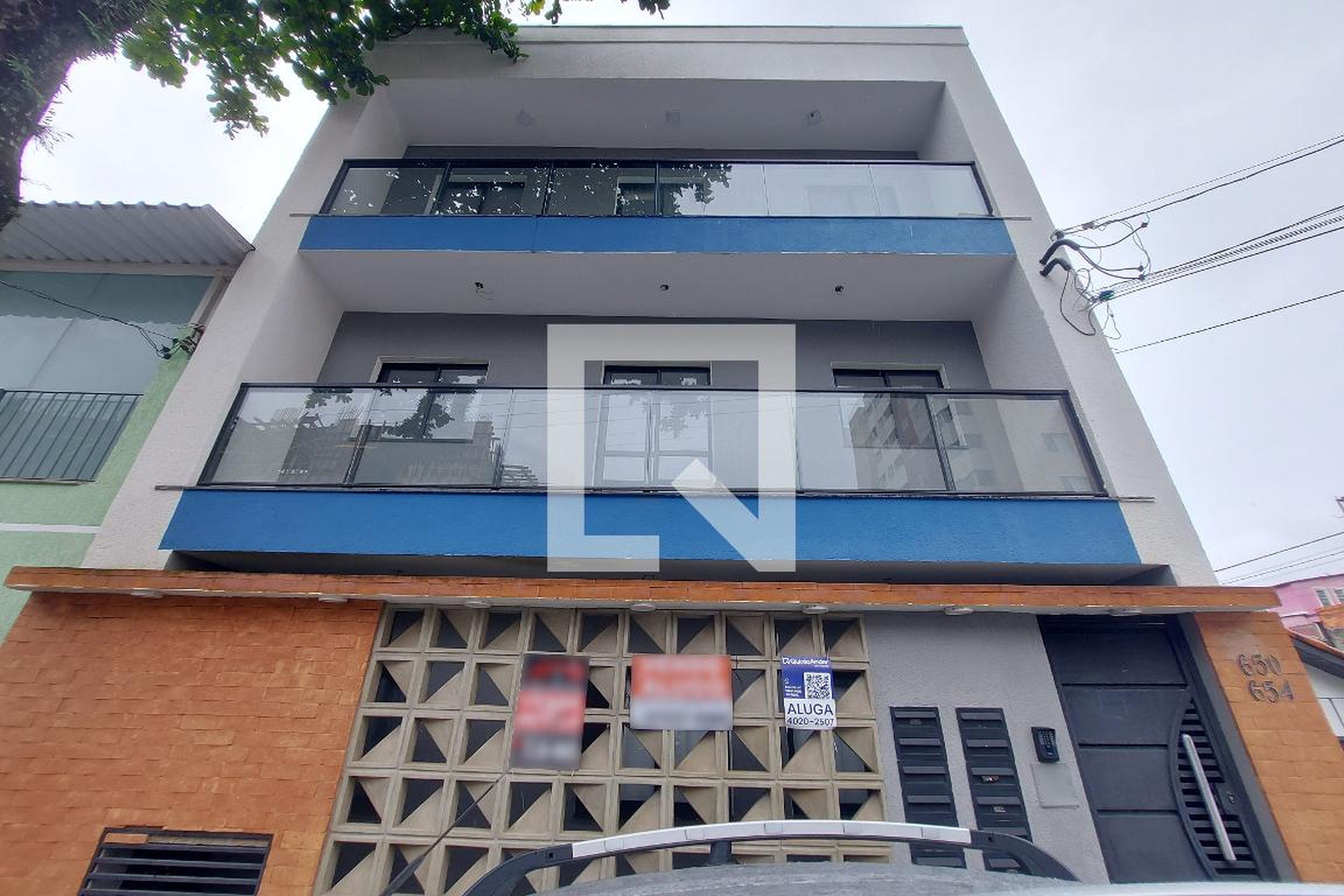 Fachada Condomínio em Rua Embiruçú, 650