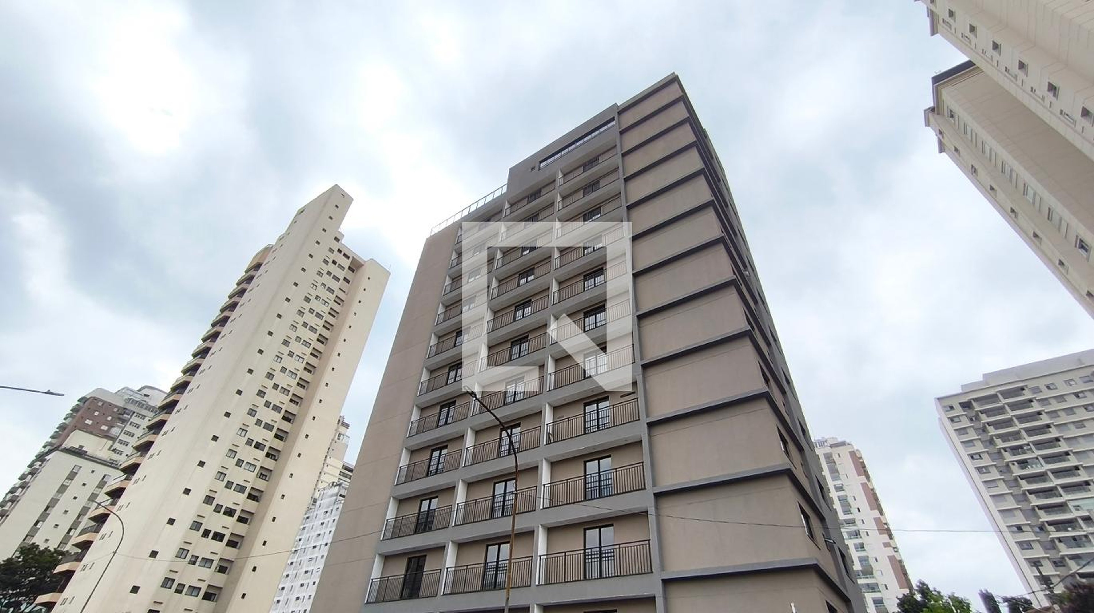 Fachada Condomínio Viana Residencial