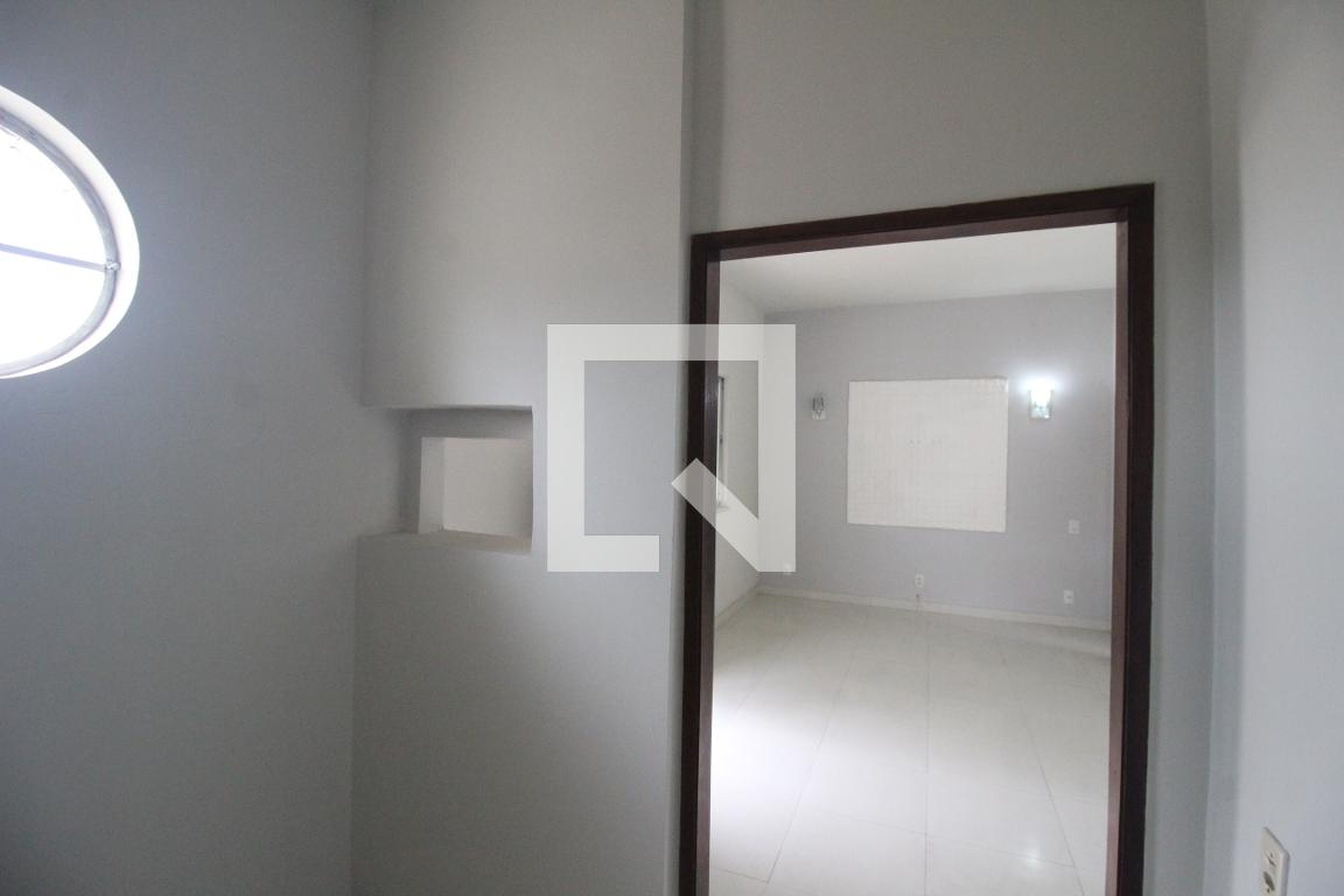 Hall de entrada Condomínio em Avenida Getúlio de Moura, 302
