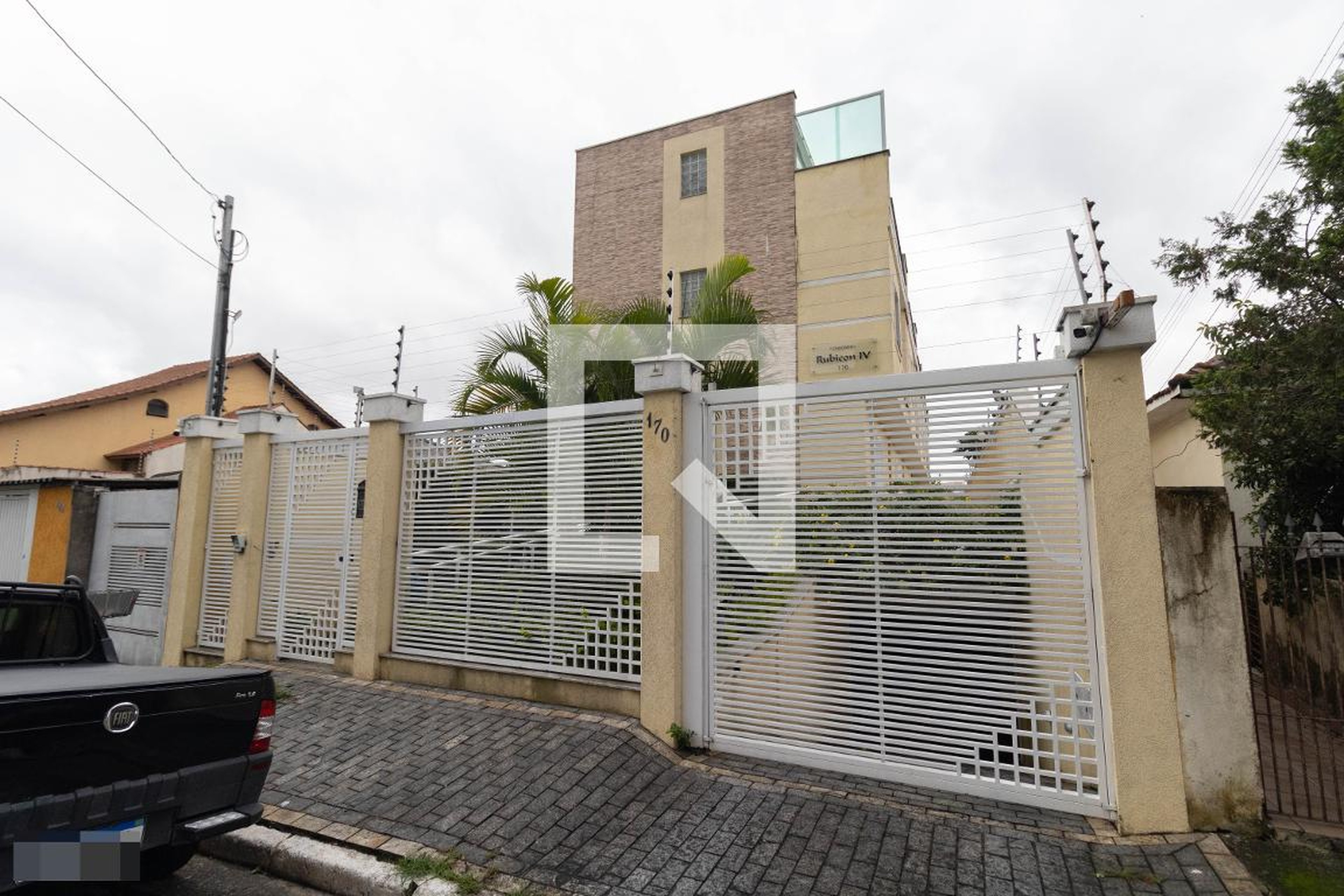 Fachada Condomínio em Rua Colatina, 170