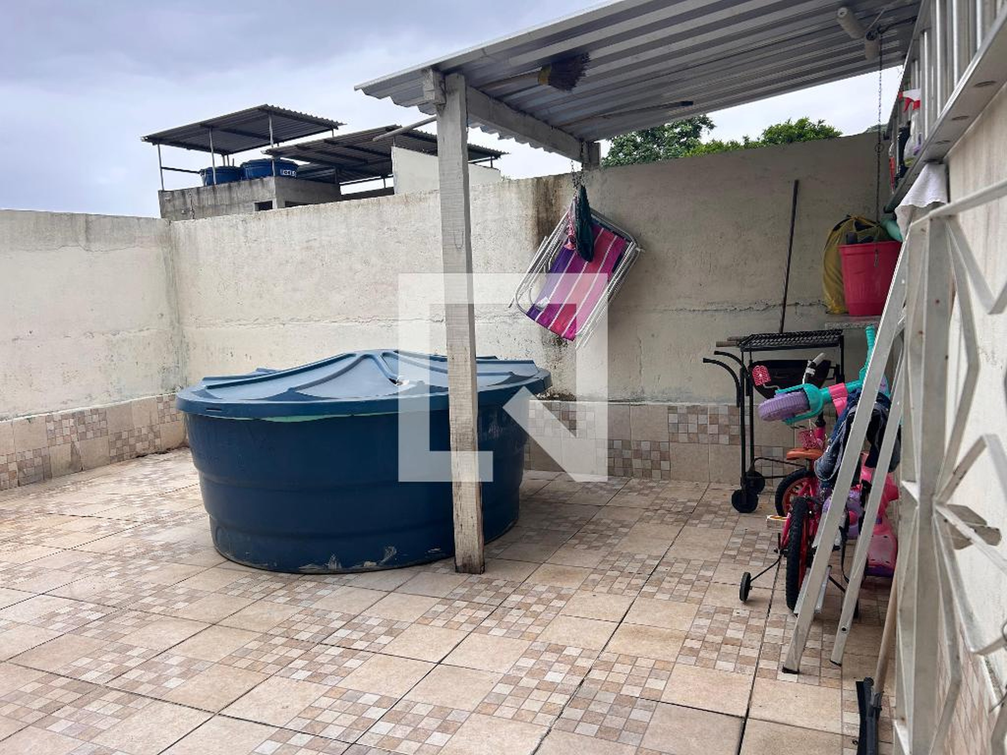 Área externa Condomínio em Travessa Pinto Bandeira, 43