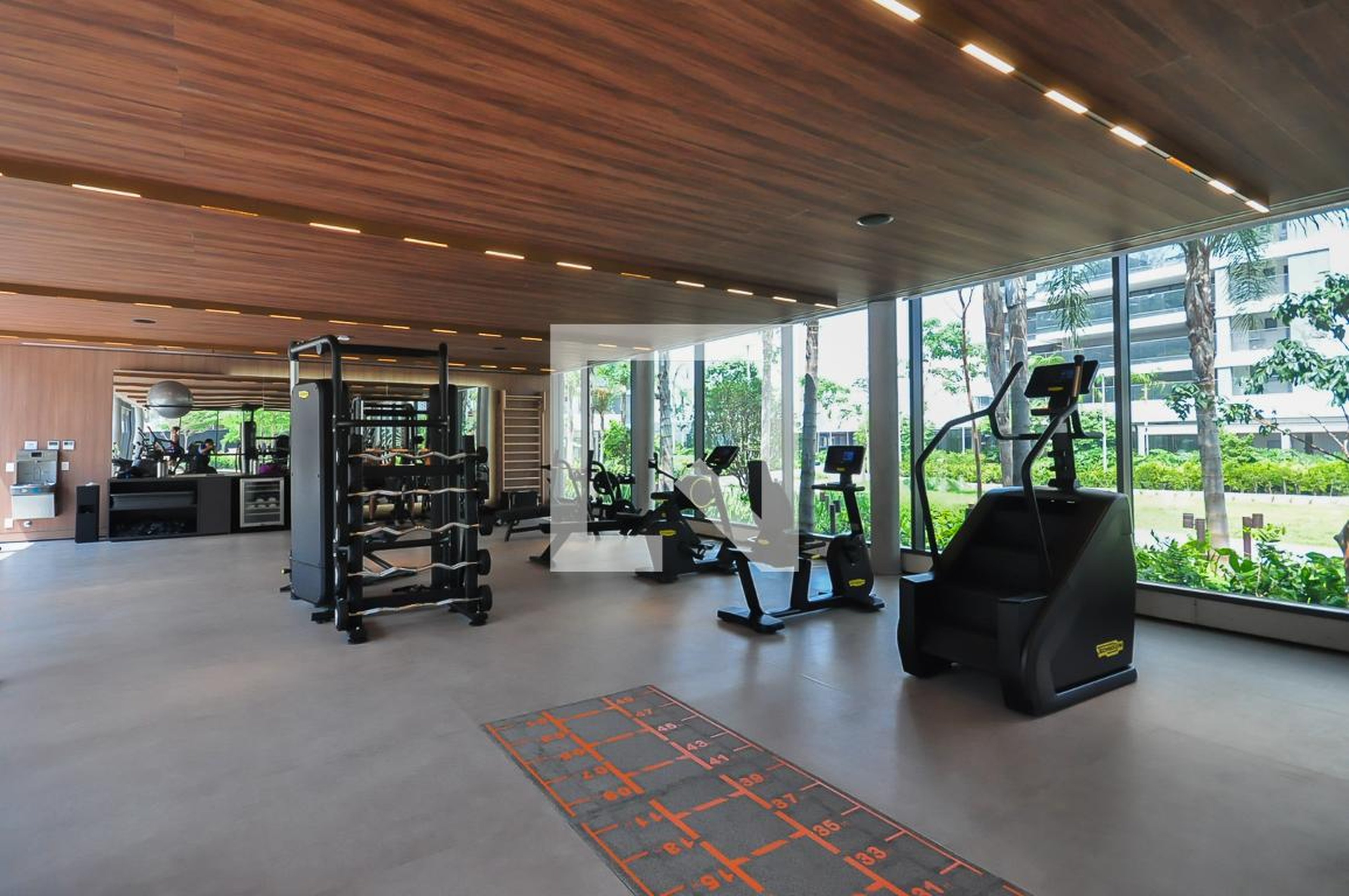 Academia - Parque Global