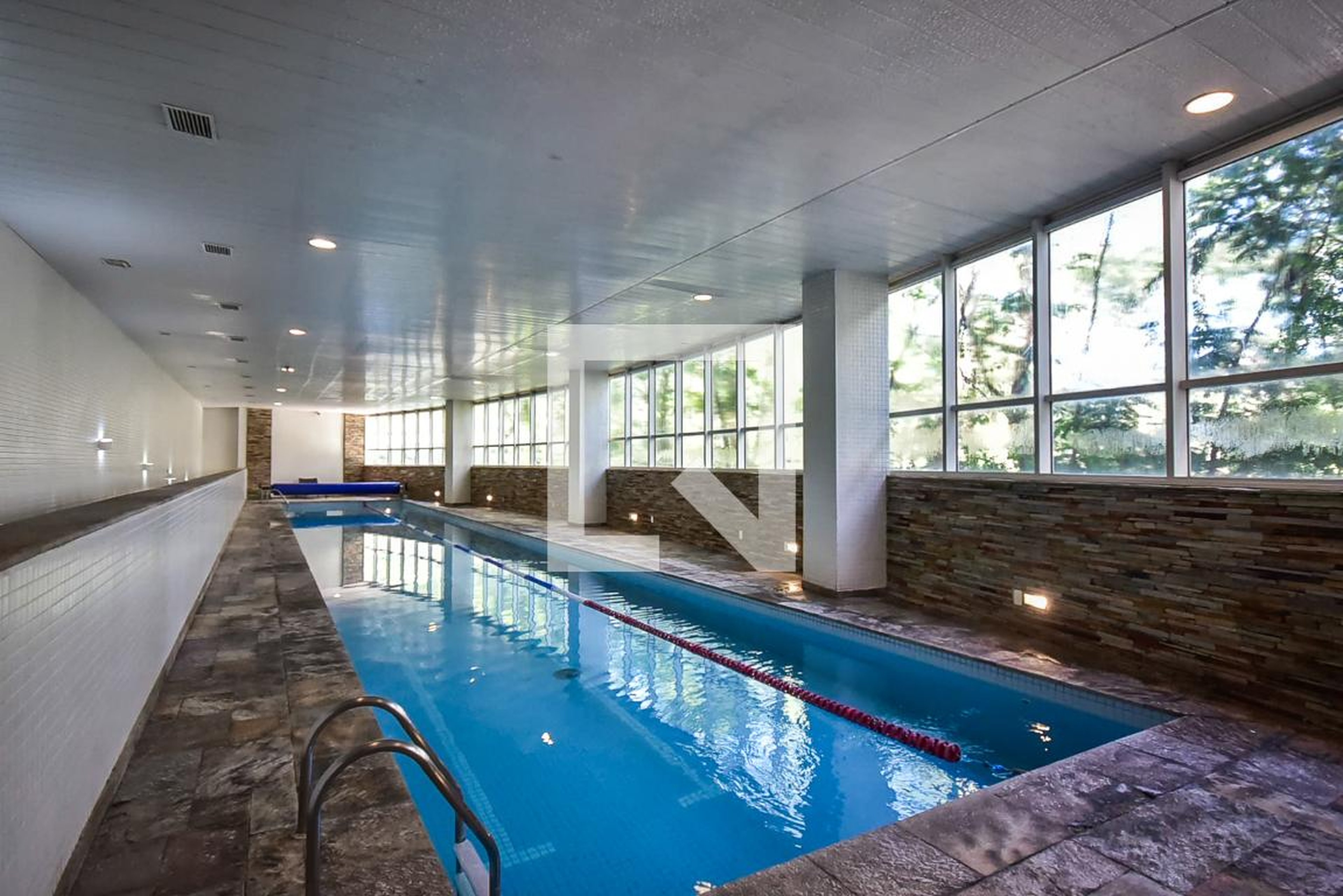 Piscina 1 - Águas de Março