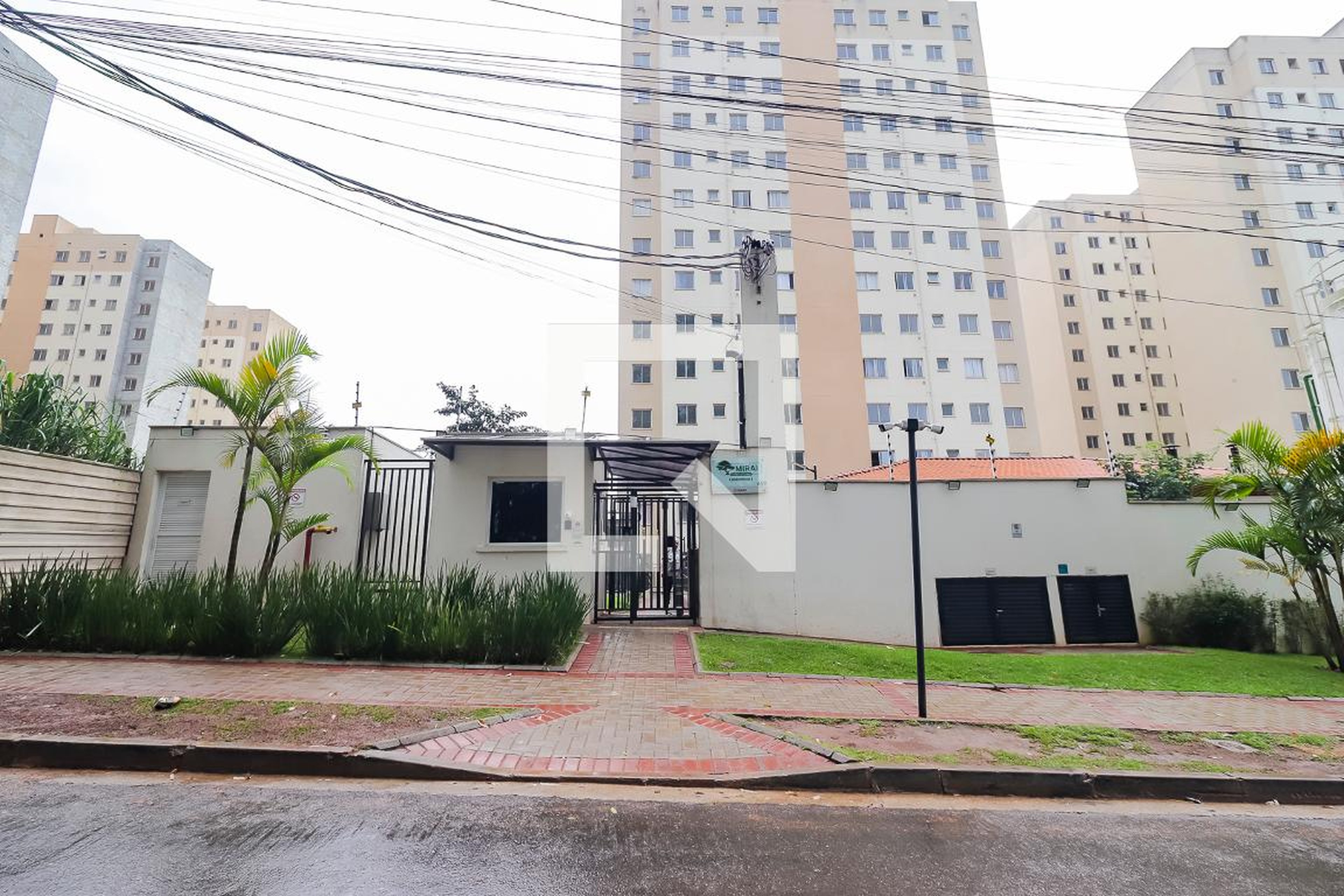 Fachada Condomínio Mirai Parque do Carmo