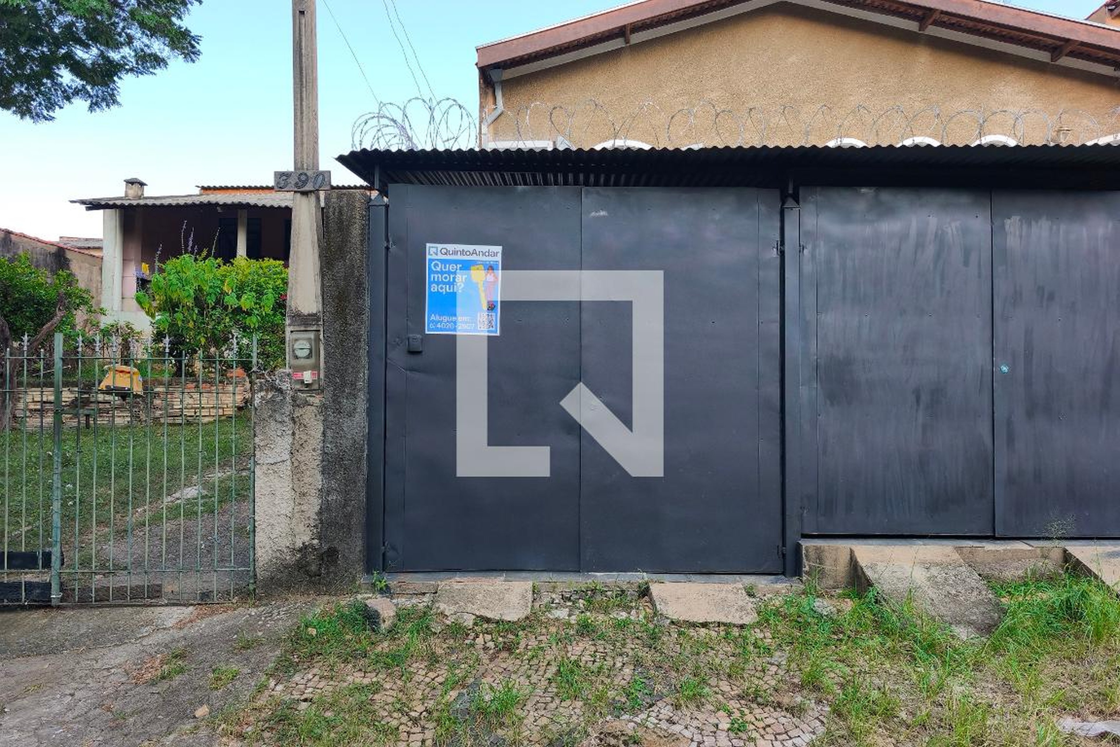 Fachada Condomínio em Rua Amadeu Mendes, 380