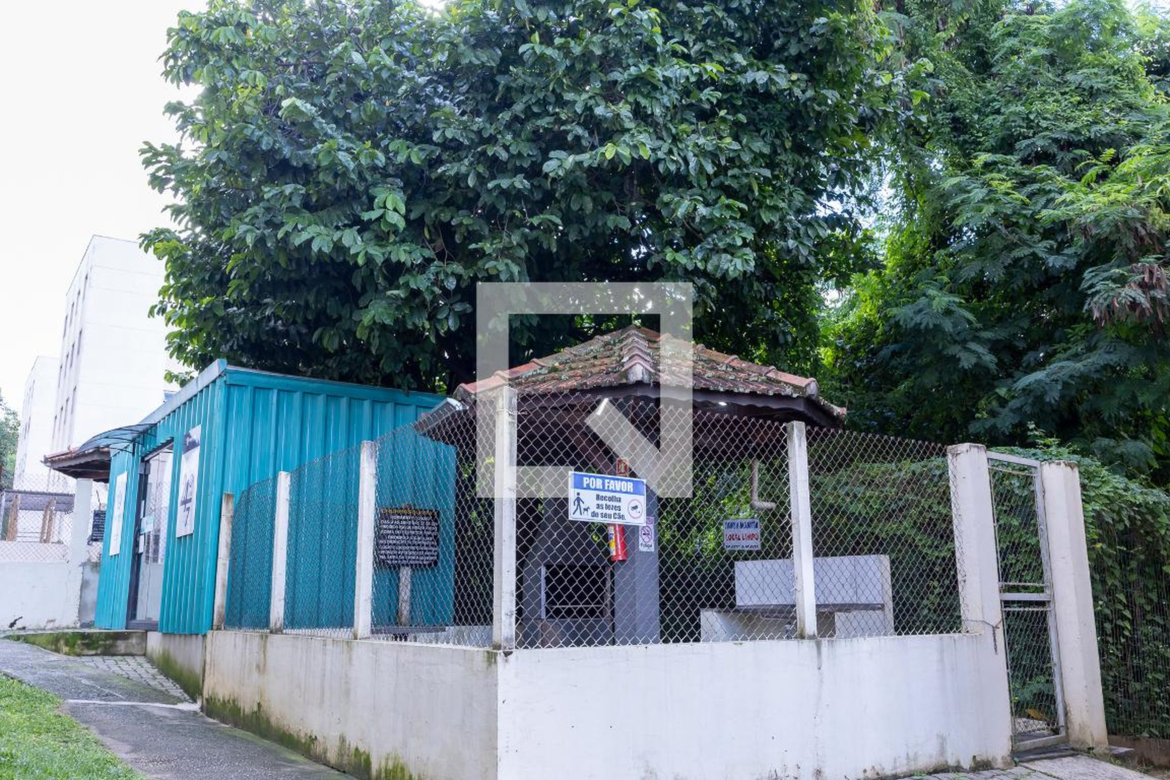Churrasqueira - Pássaros