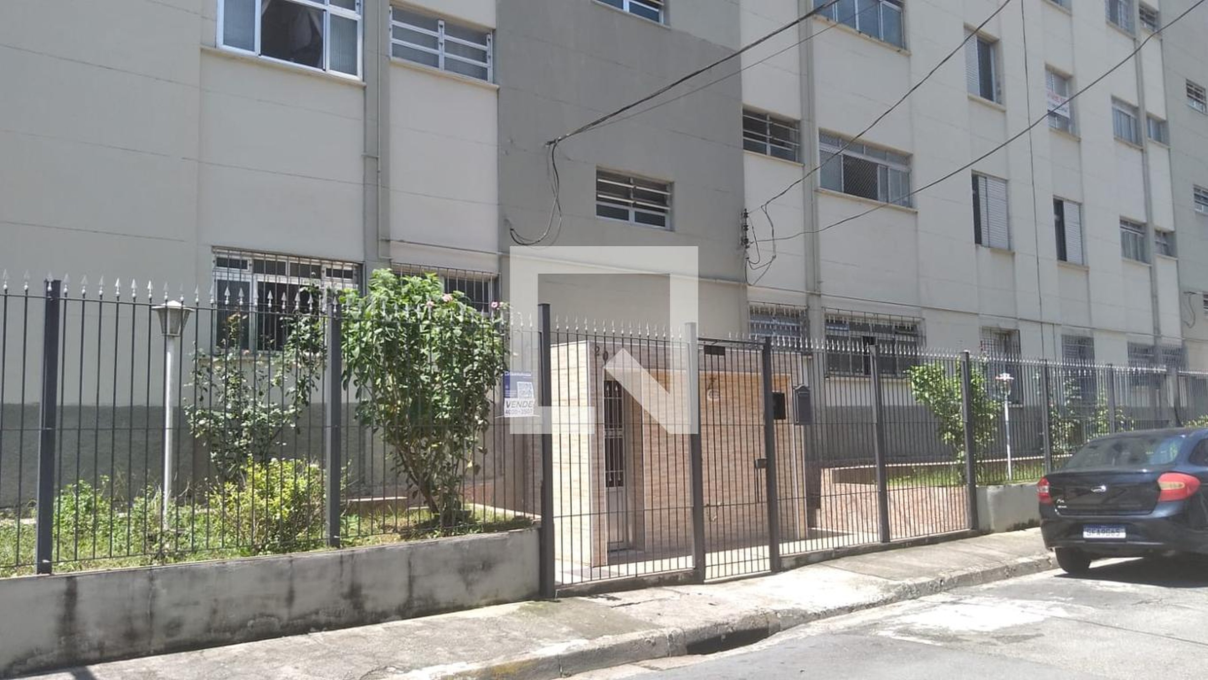 Fachada Condomínio em Rua José de Sá Brito, 204