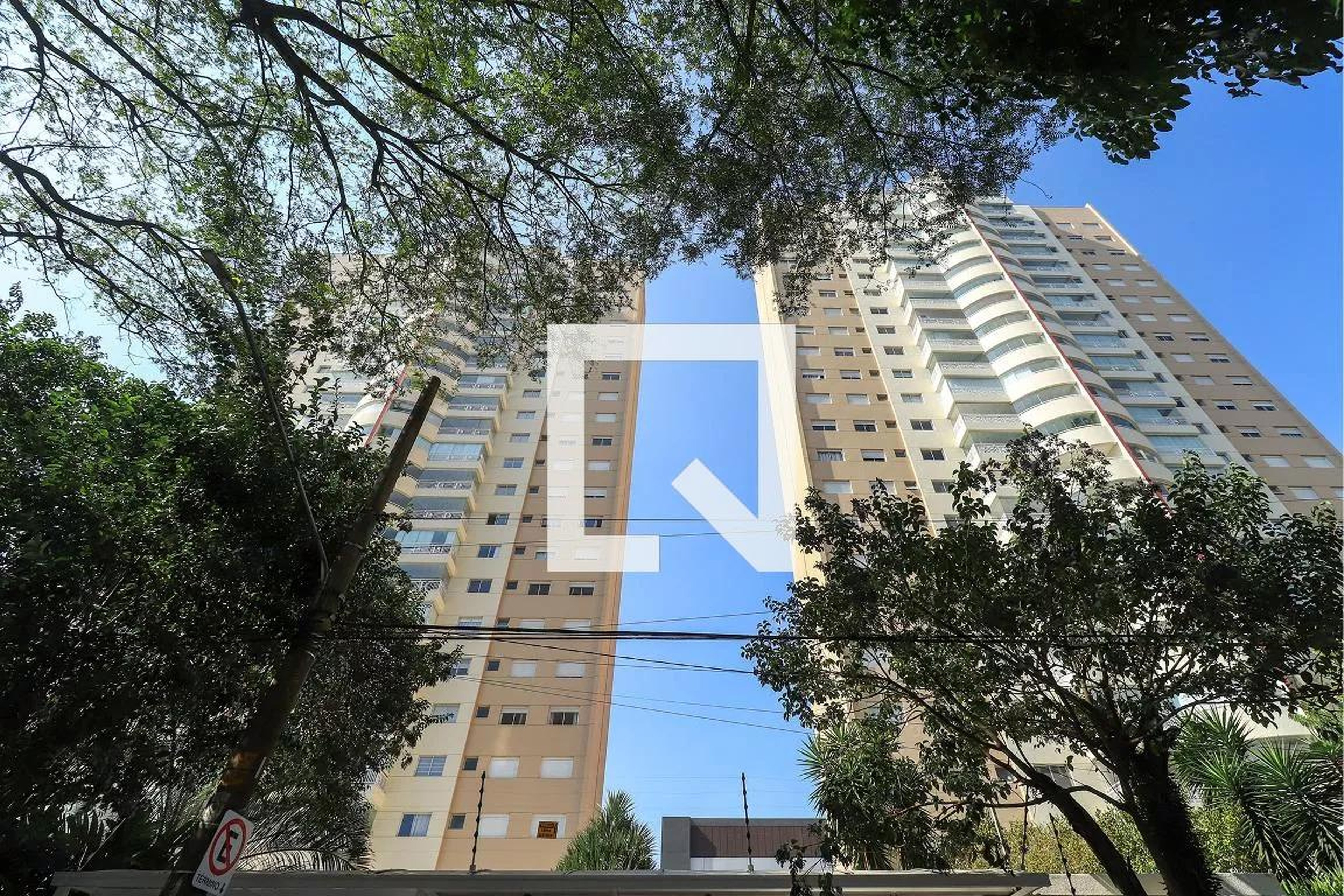 Fachada Condomínio Evidence