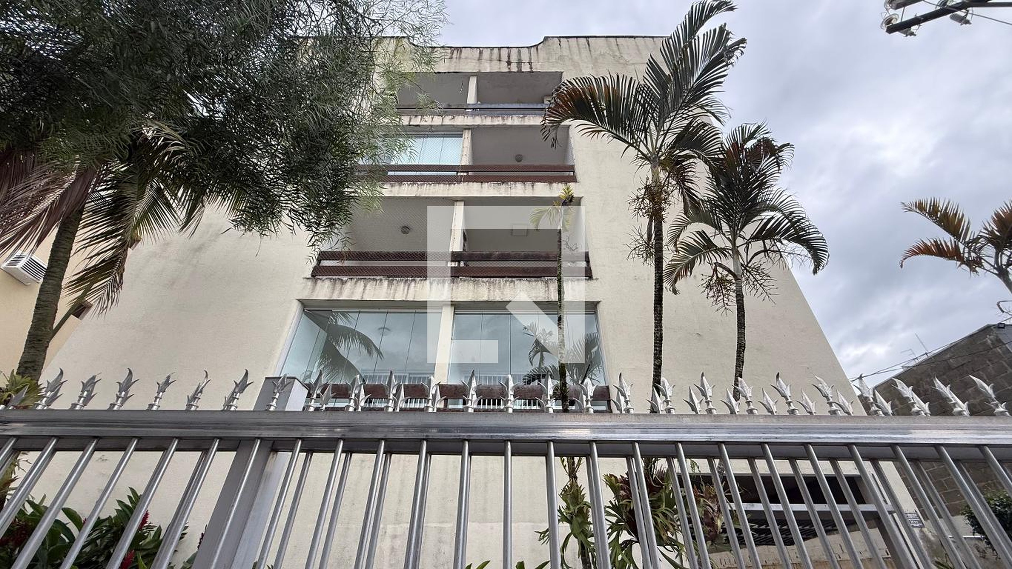 Fachada Condomínio Marbella - Enseada