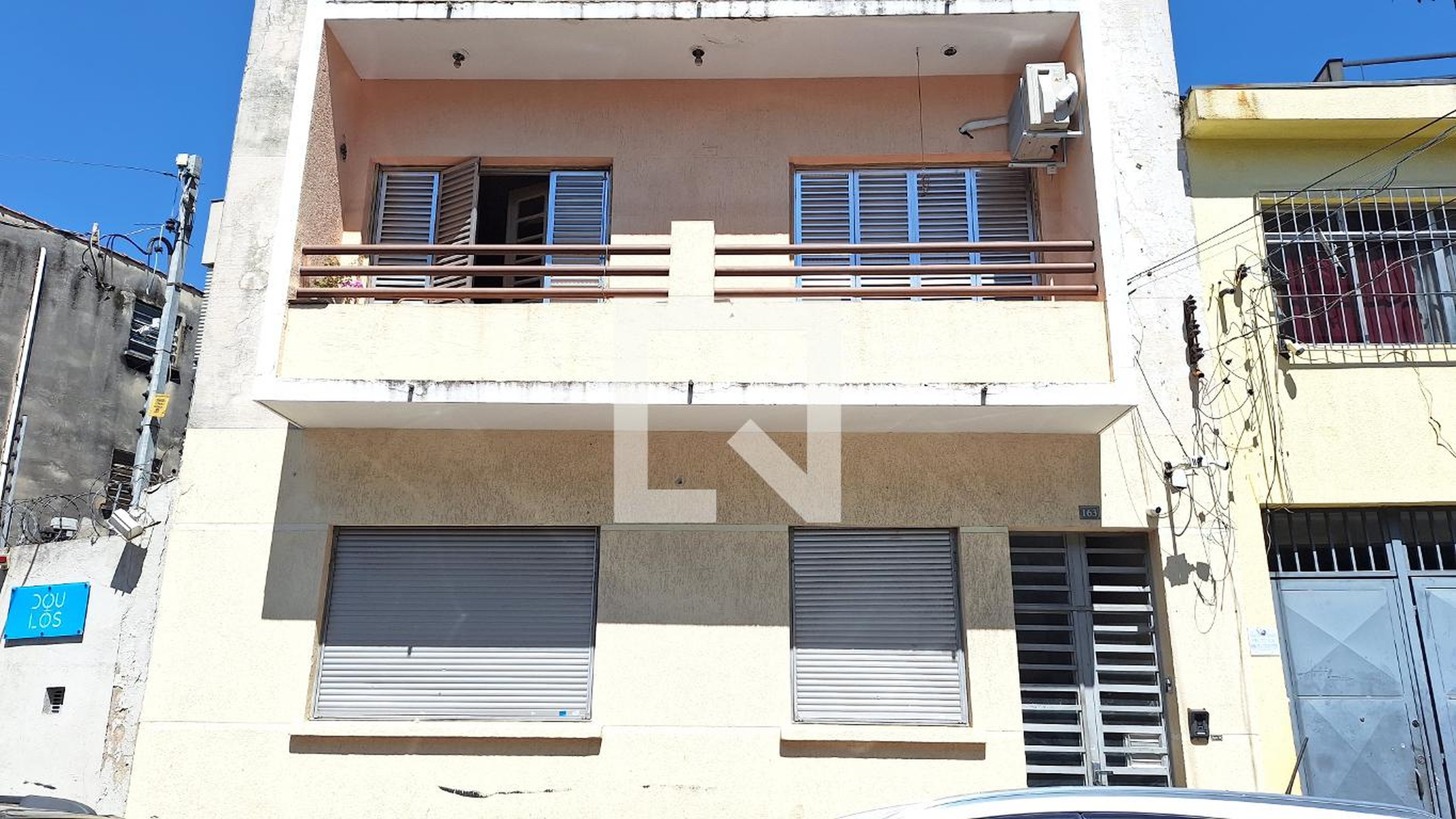 Fachada Condomínio em Rua Antônio Coruja, 163