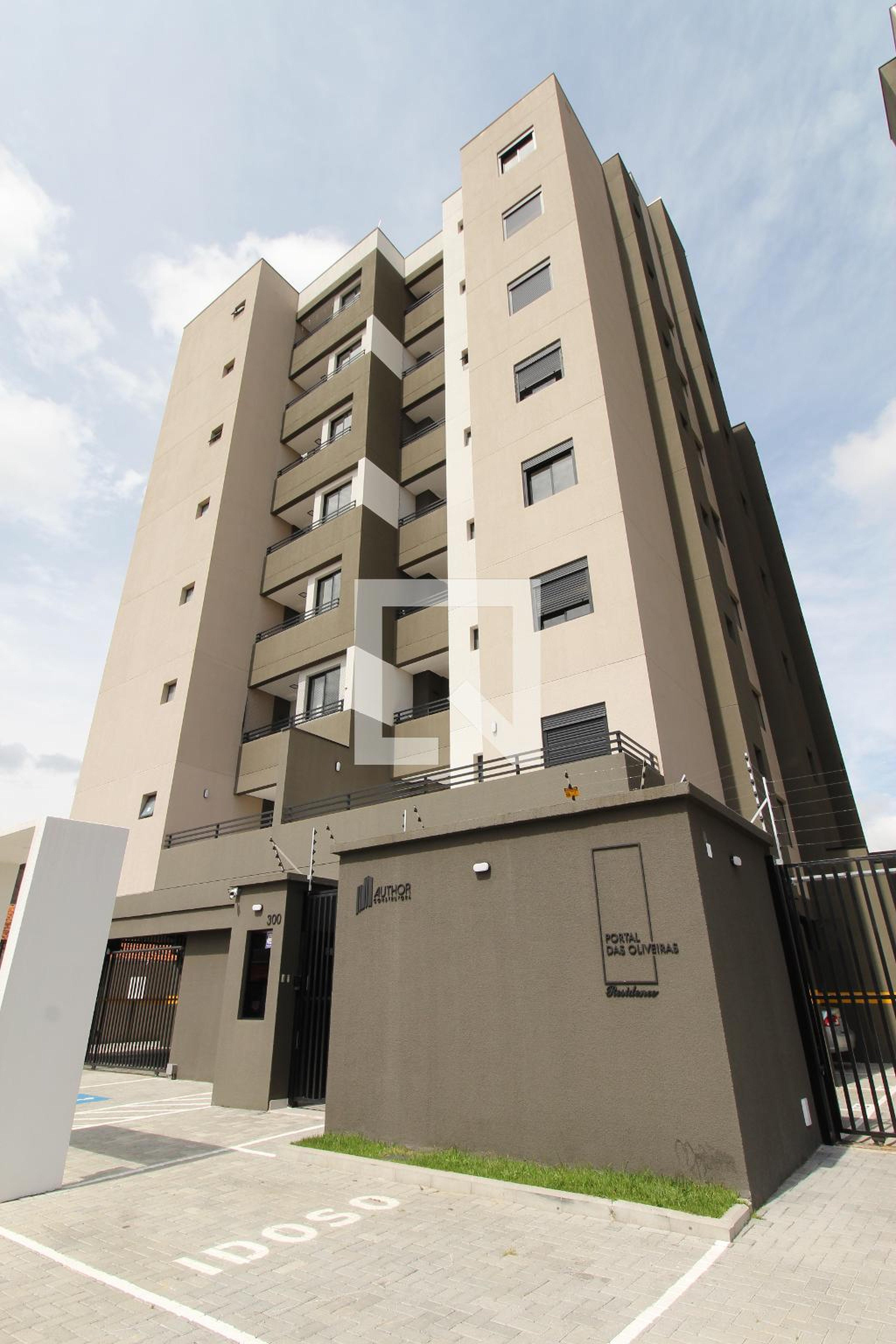 Fachada do Prédio Condomínio Portal das Oliveiras