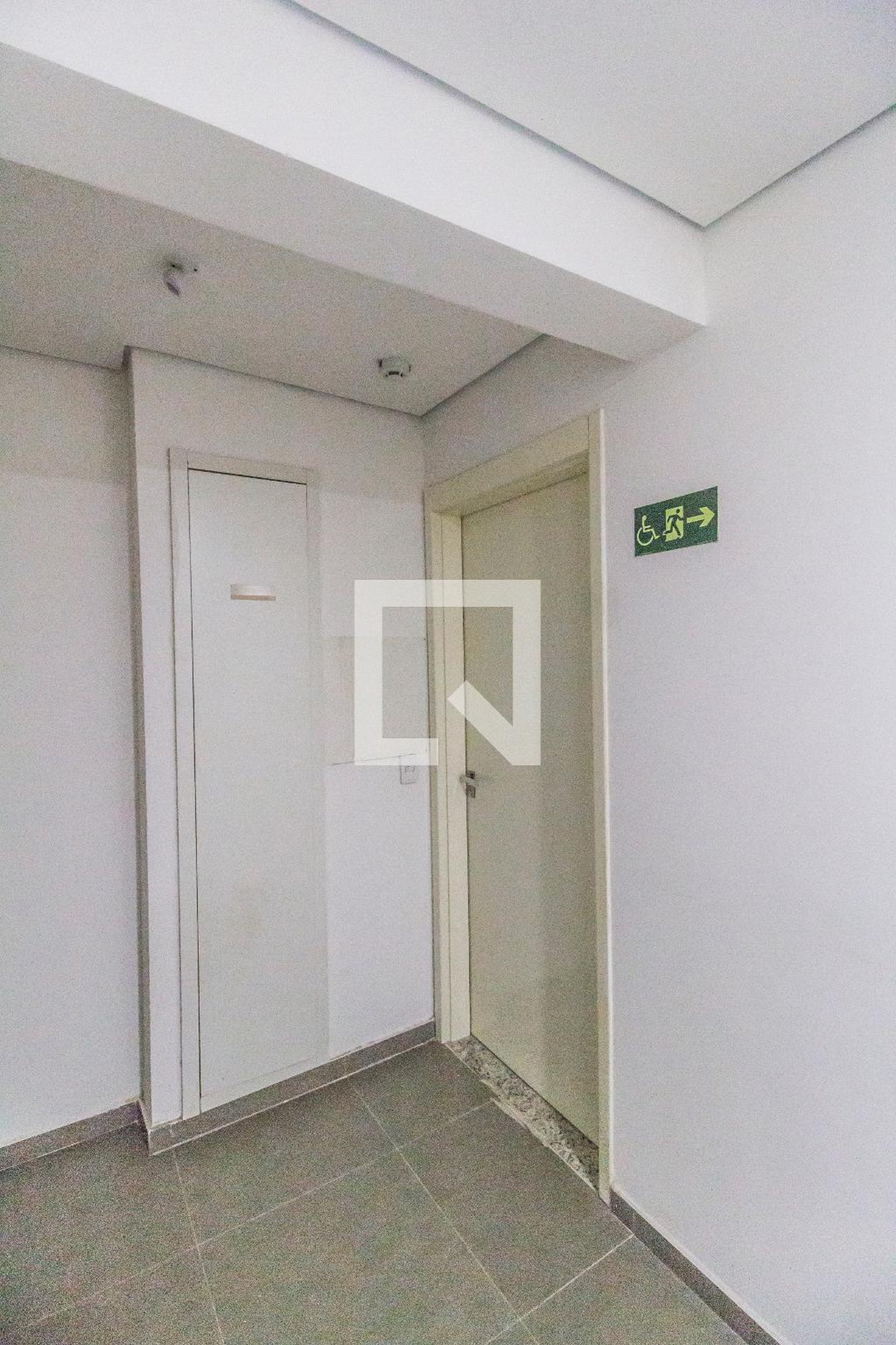 Entrada - Fiori Alphaville