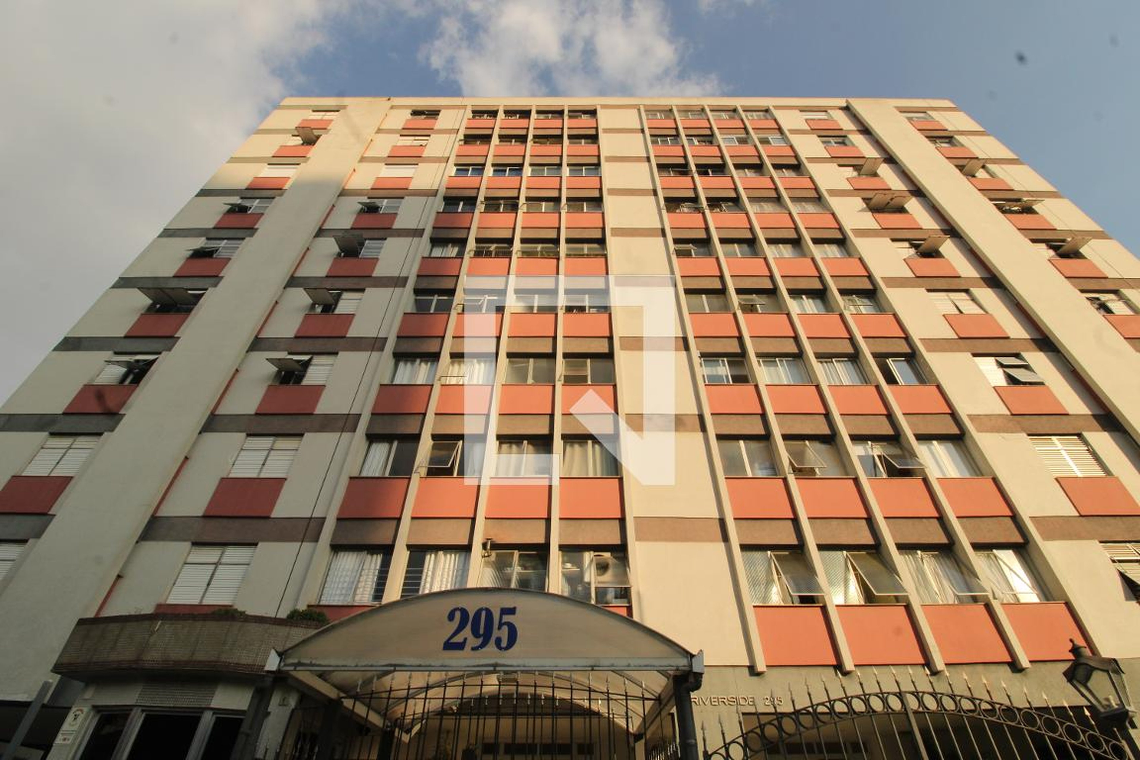 Fachada Edifício Riverside