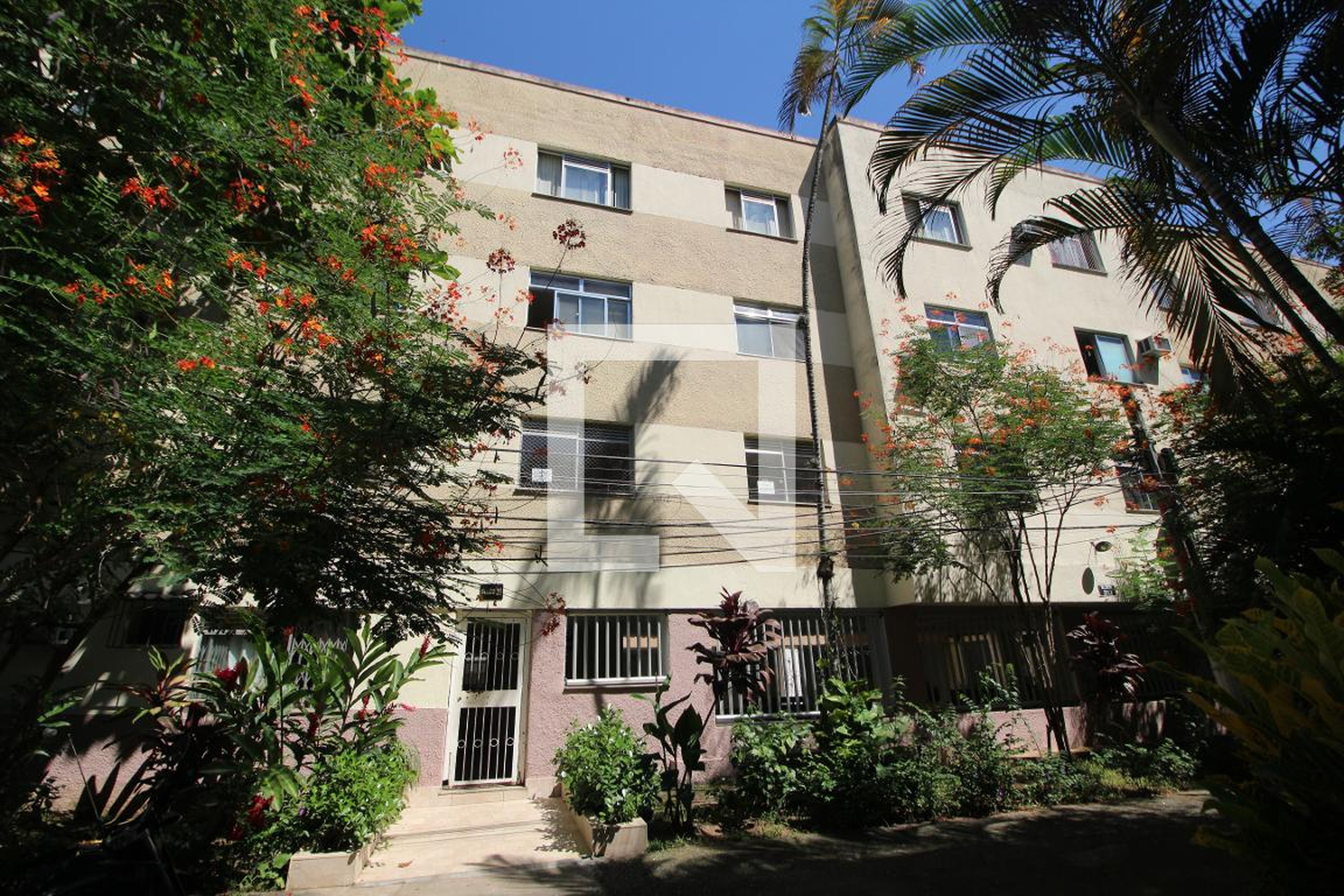 Fachada Condomínio em Rua Igarapé-Açu, 76