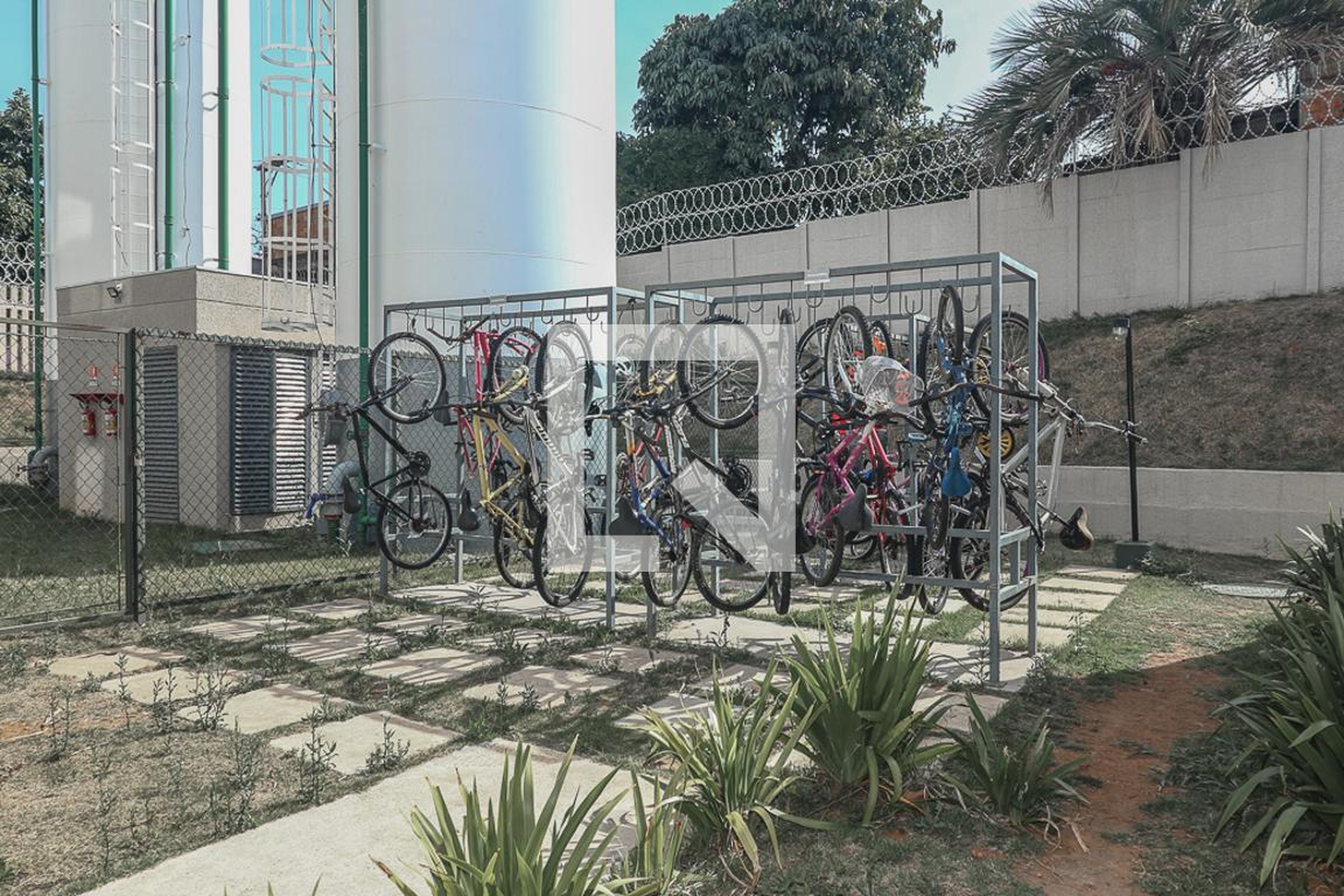 Bicicletário - Quinta do Lago Maggiore  Construtora Tenda