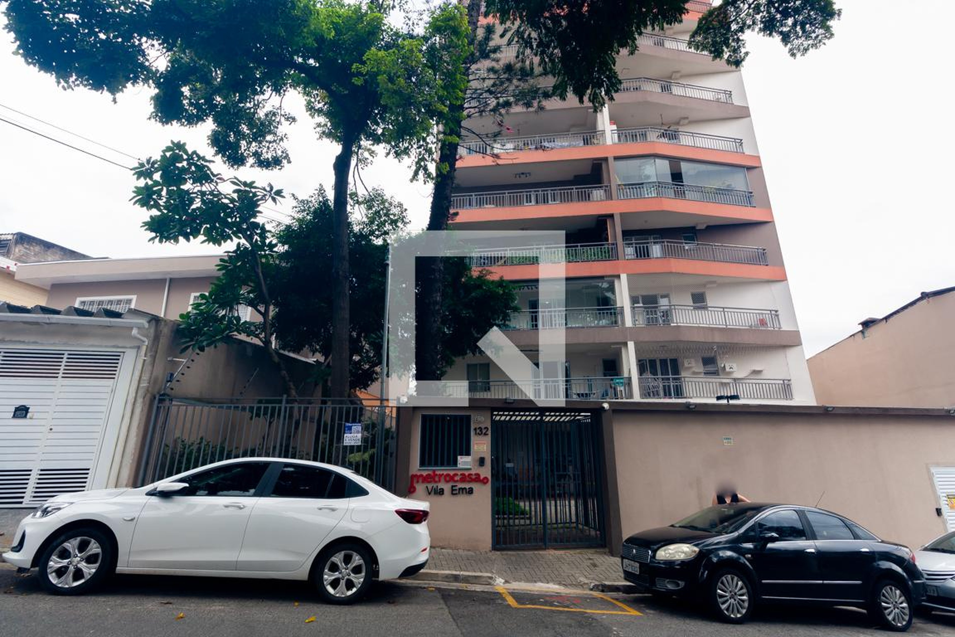 Fachada Condomínio Metrocasa Vila Ema