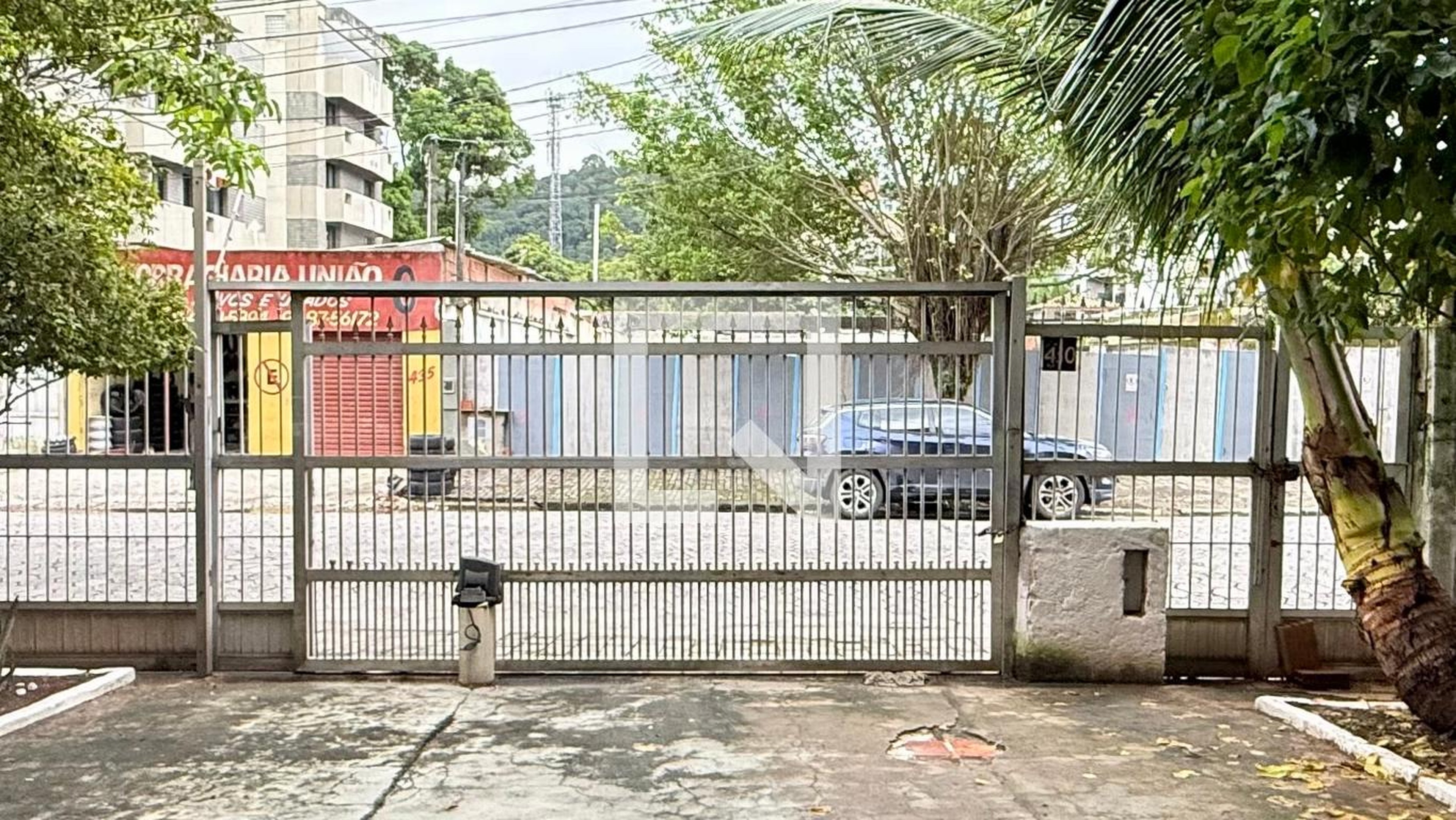 Fachada Condomínio em Rua Dois de Junho, 410