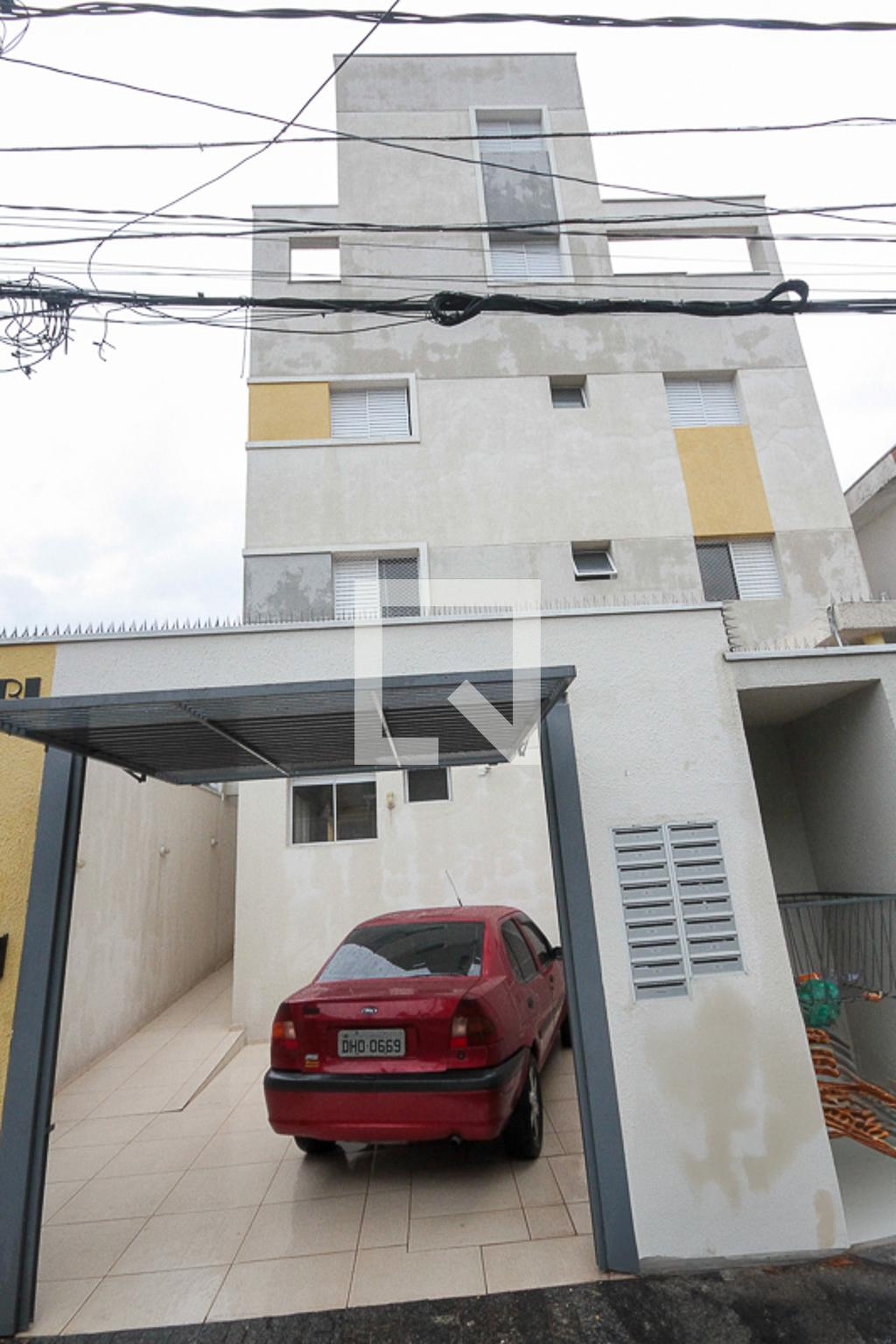 Fachada Residencial Catrambi