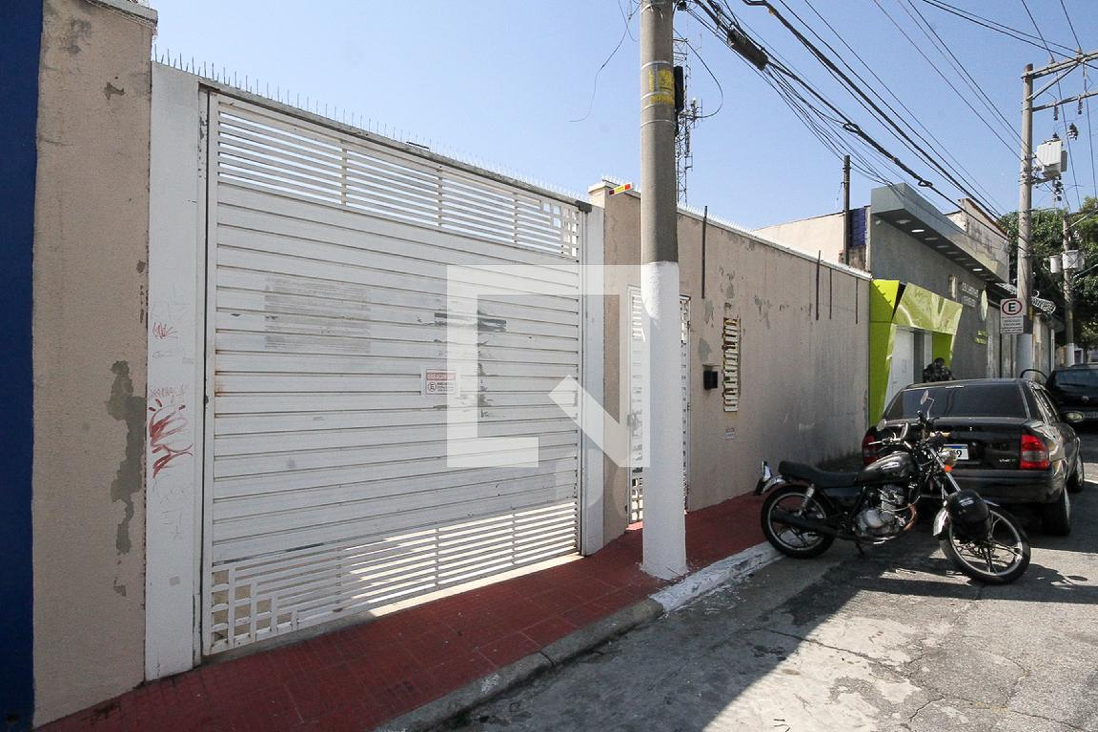 Fachada Condomínio Rua Hemisfério