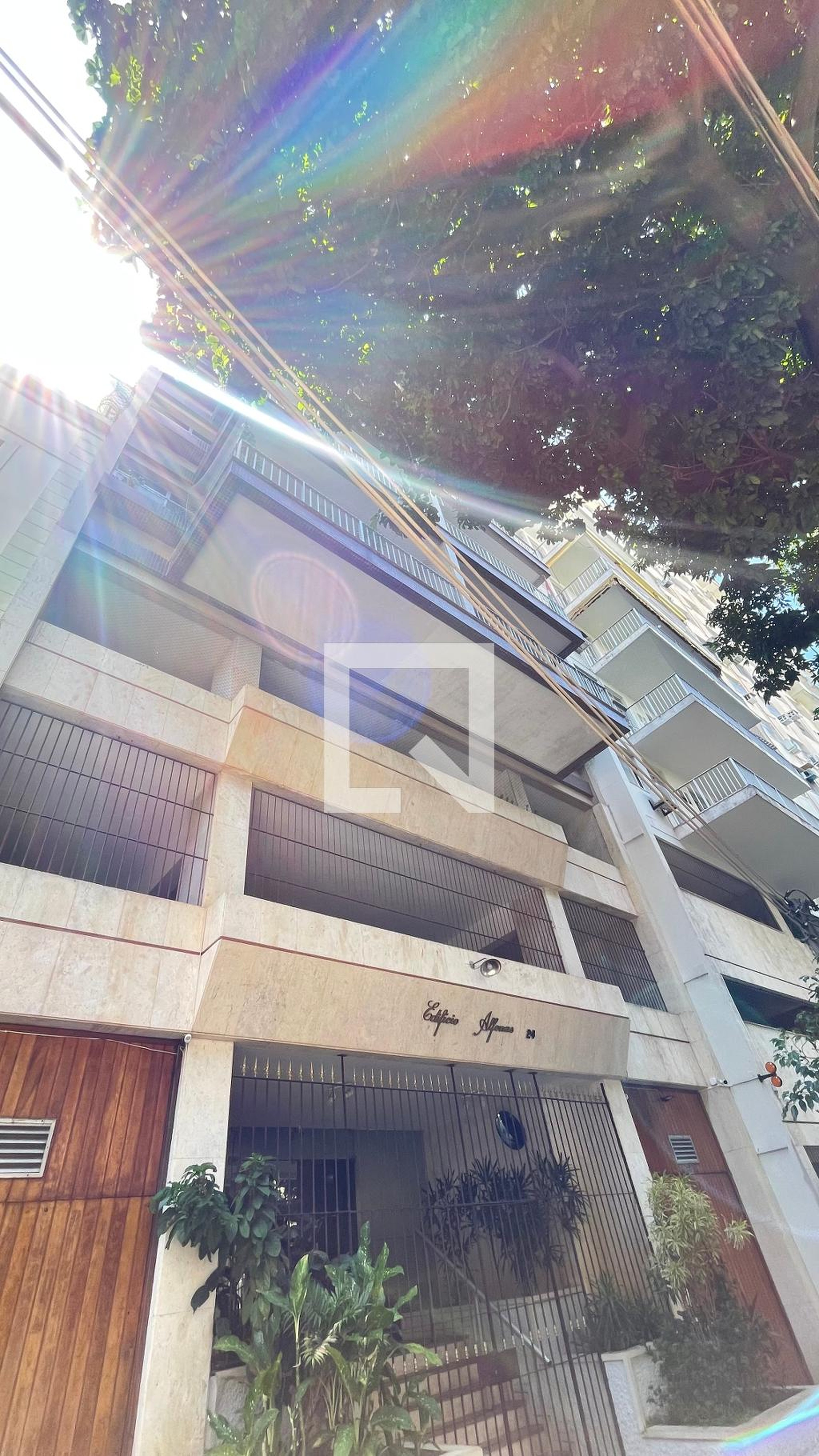 Fachada Condomínio em Rua Lúcio de Mendonça, 24