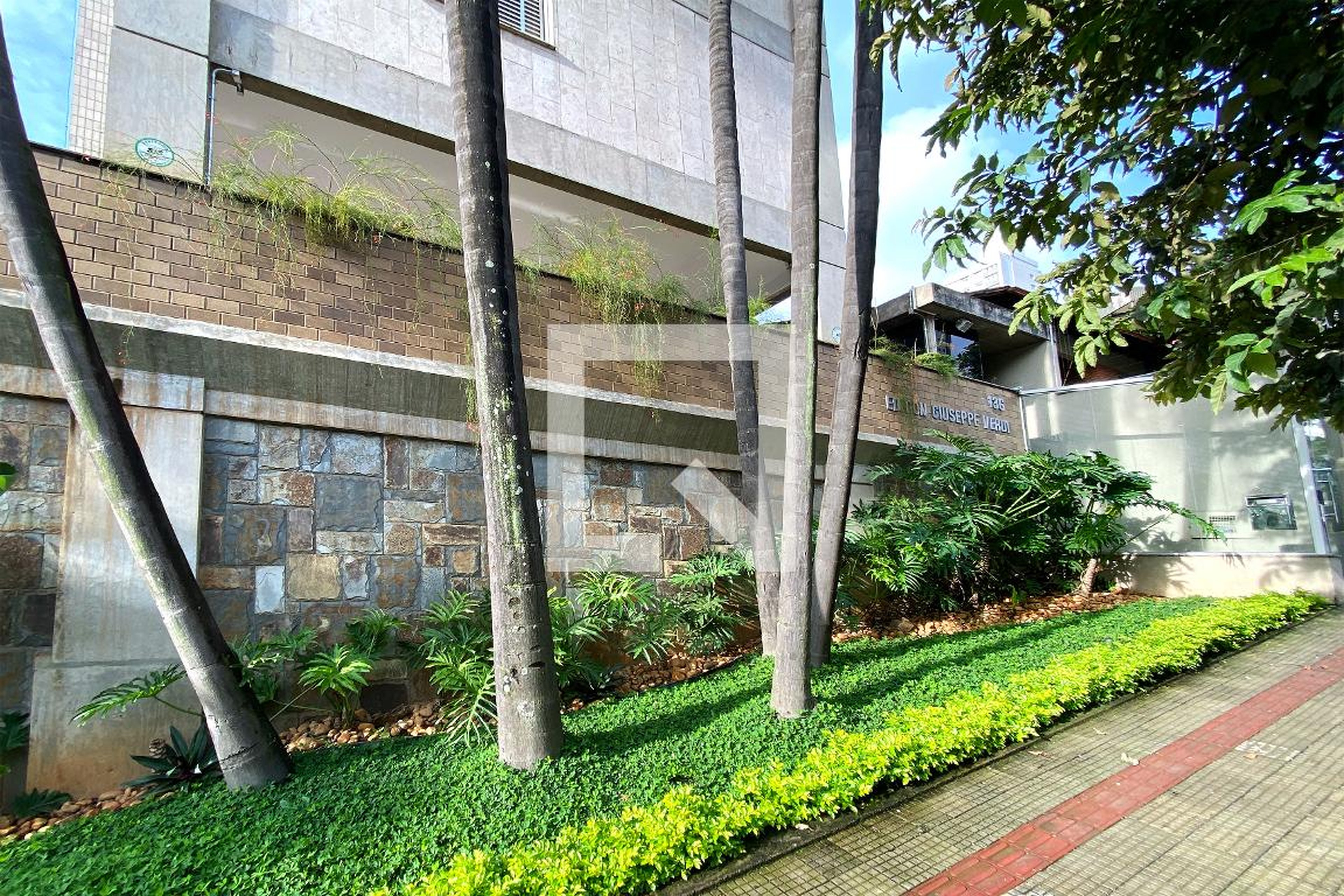 Fachada Edifício Don Giuseppe Verdi