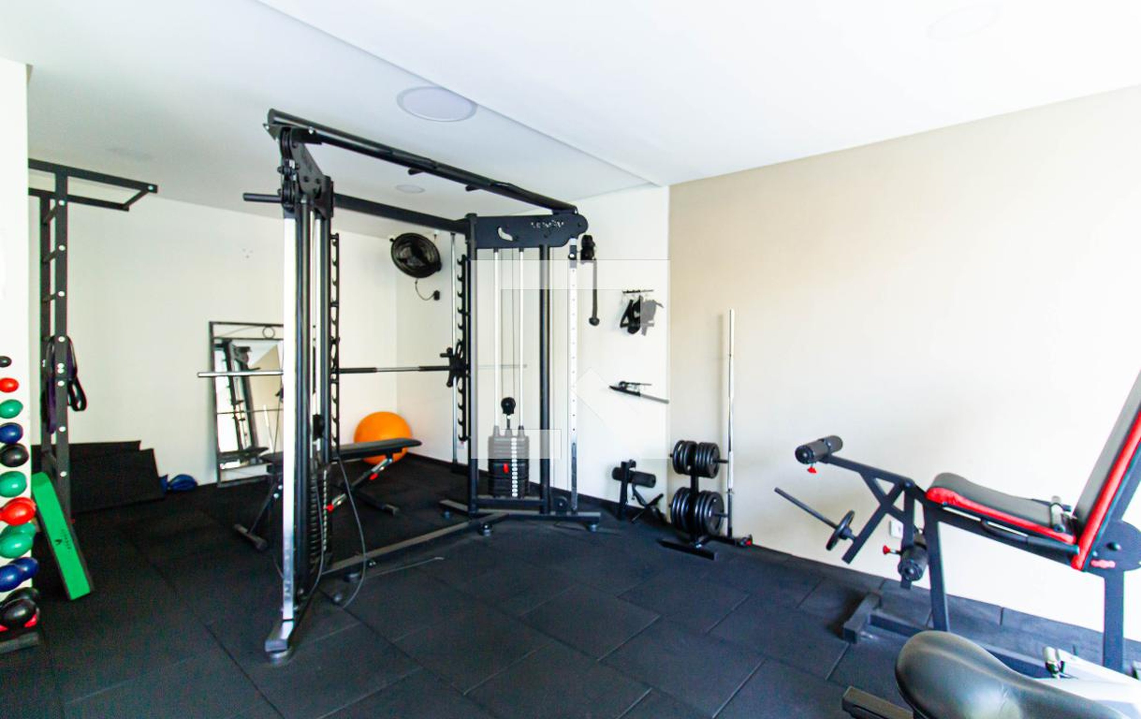 Academia - André Maria