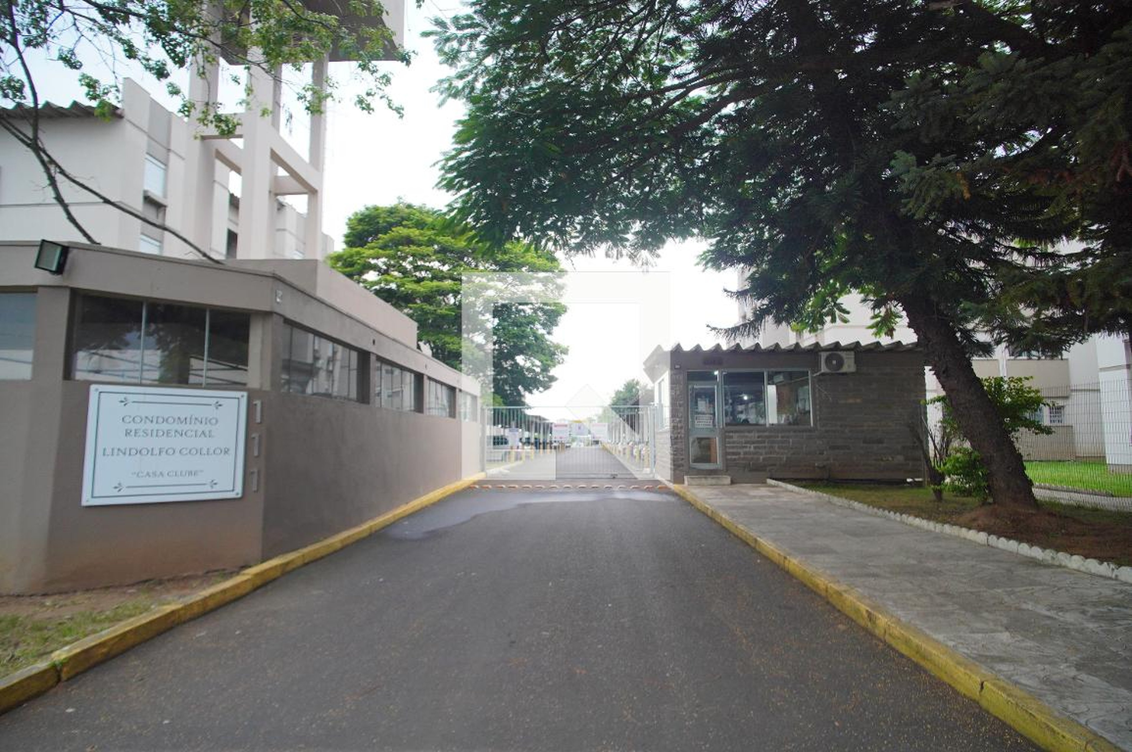 Fachada Condomínio Casa Clube