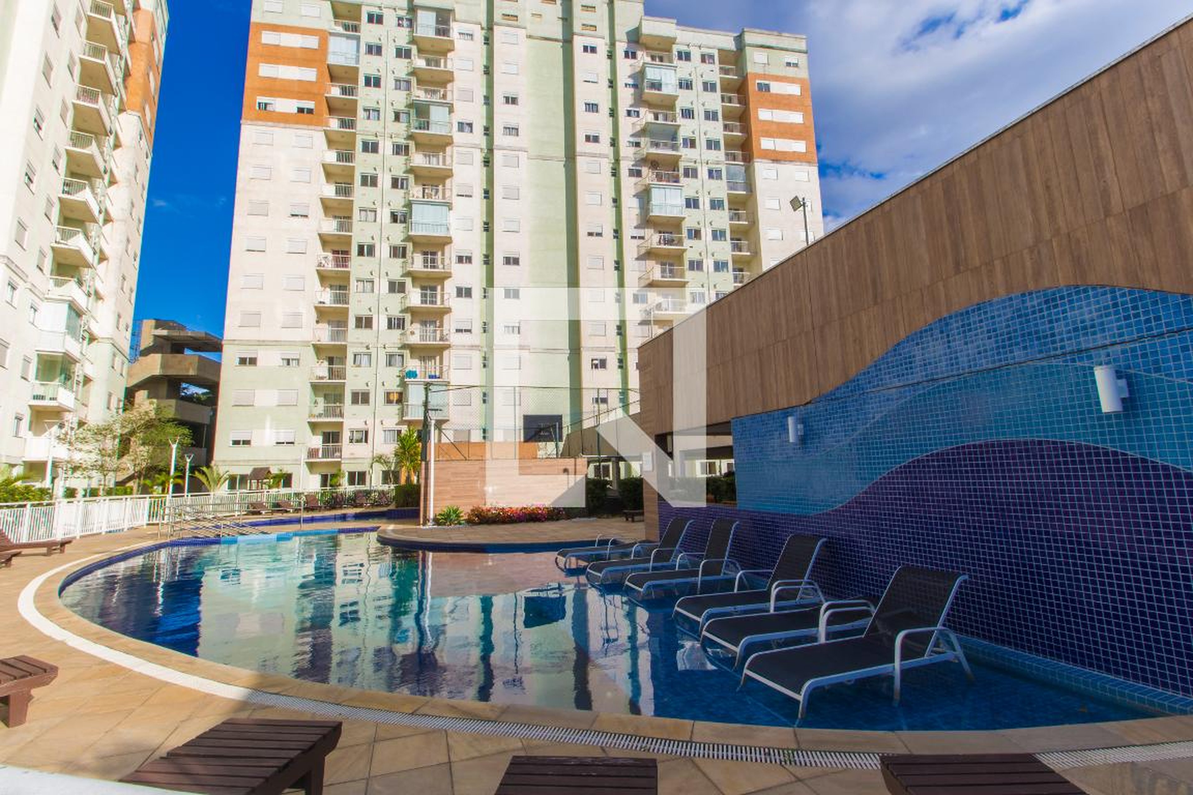 Piscina - Upper Ville