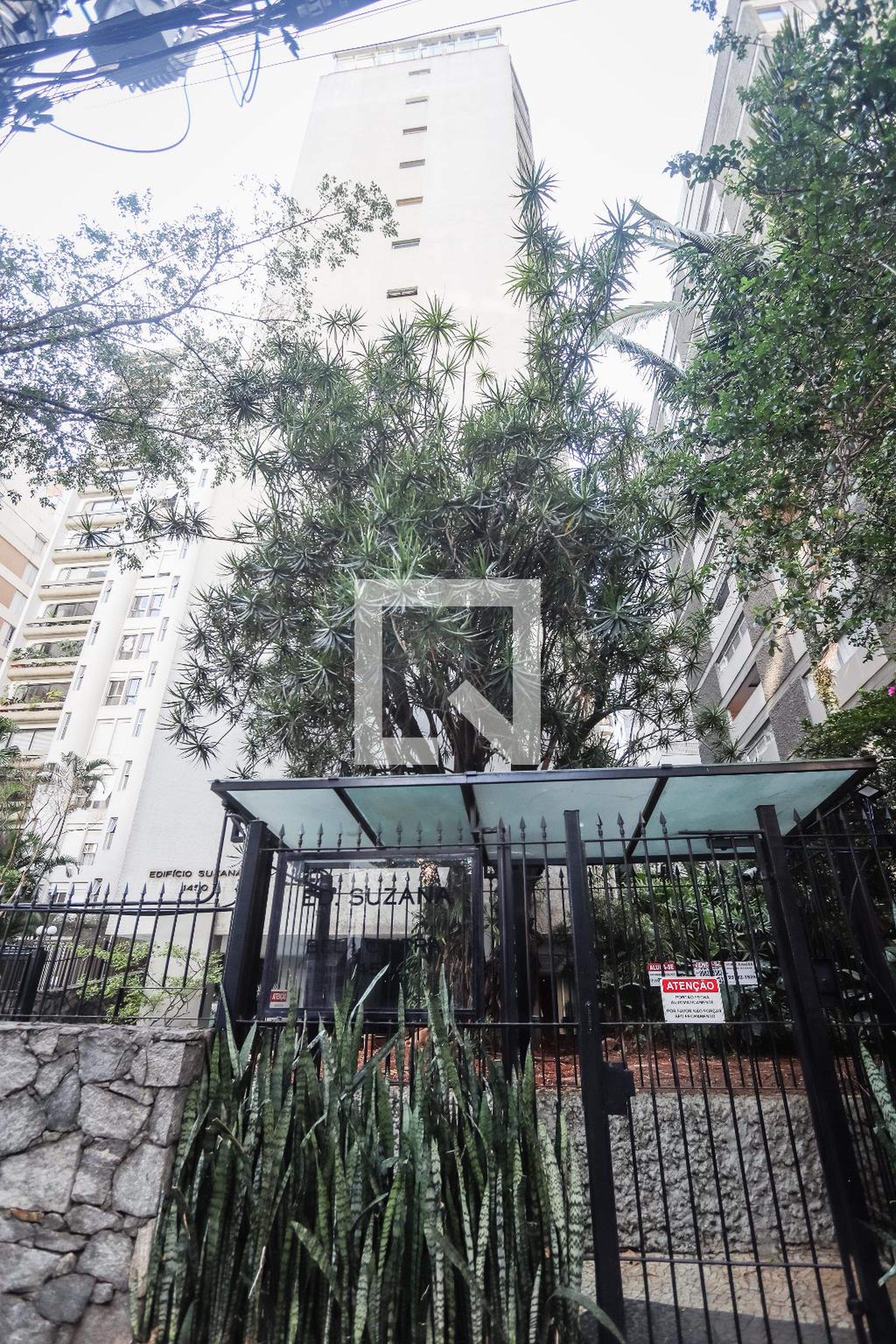 Prédio Condomínio Suzana
