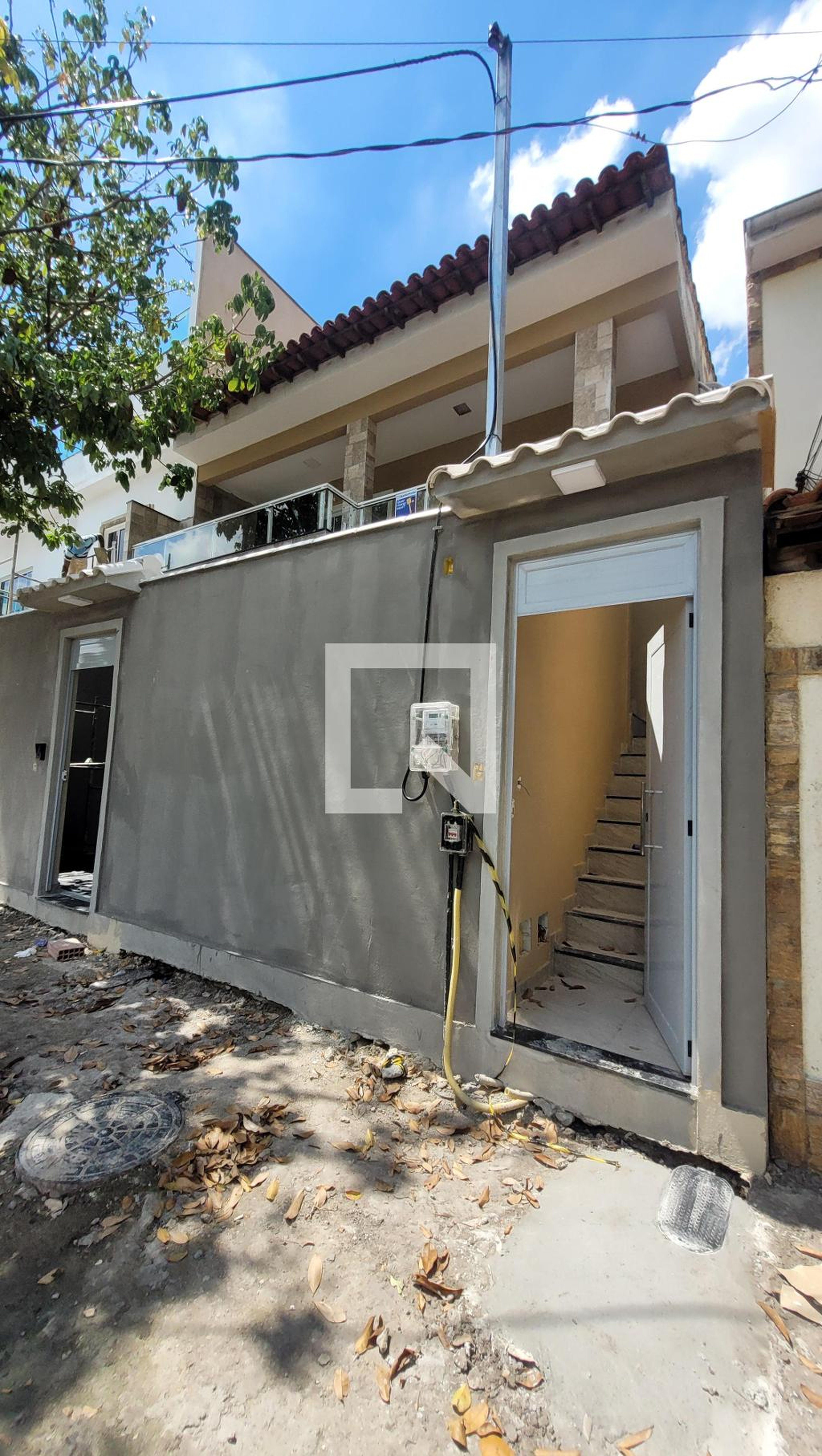 Fachada Condomínio em Rua Carandaí, 245