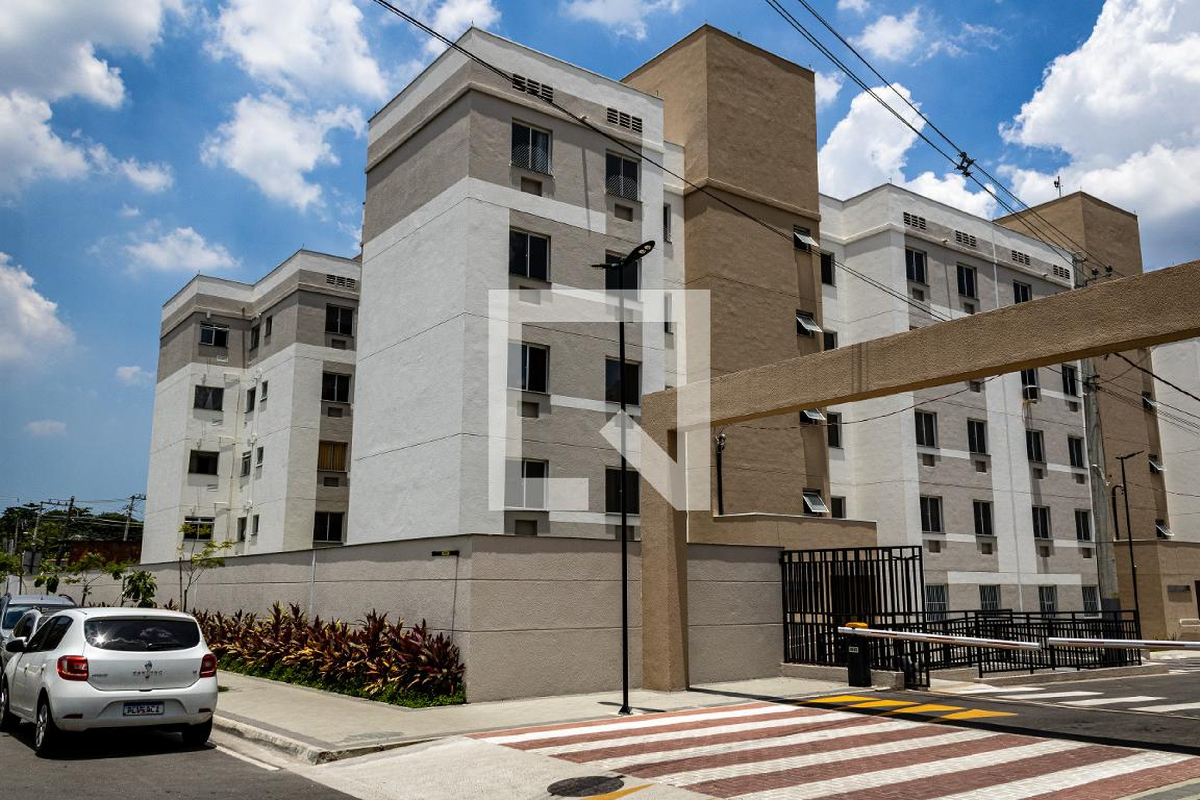 Fachada do condomínio Residencial Completo Parque Brito 1