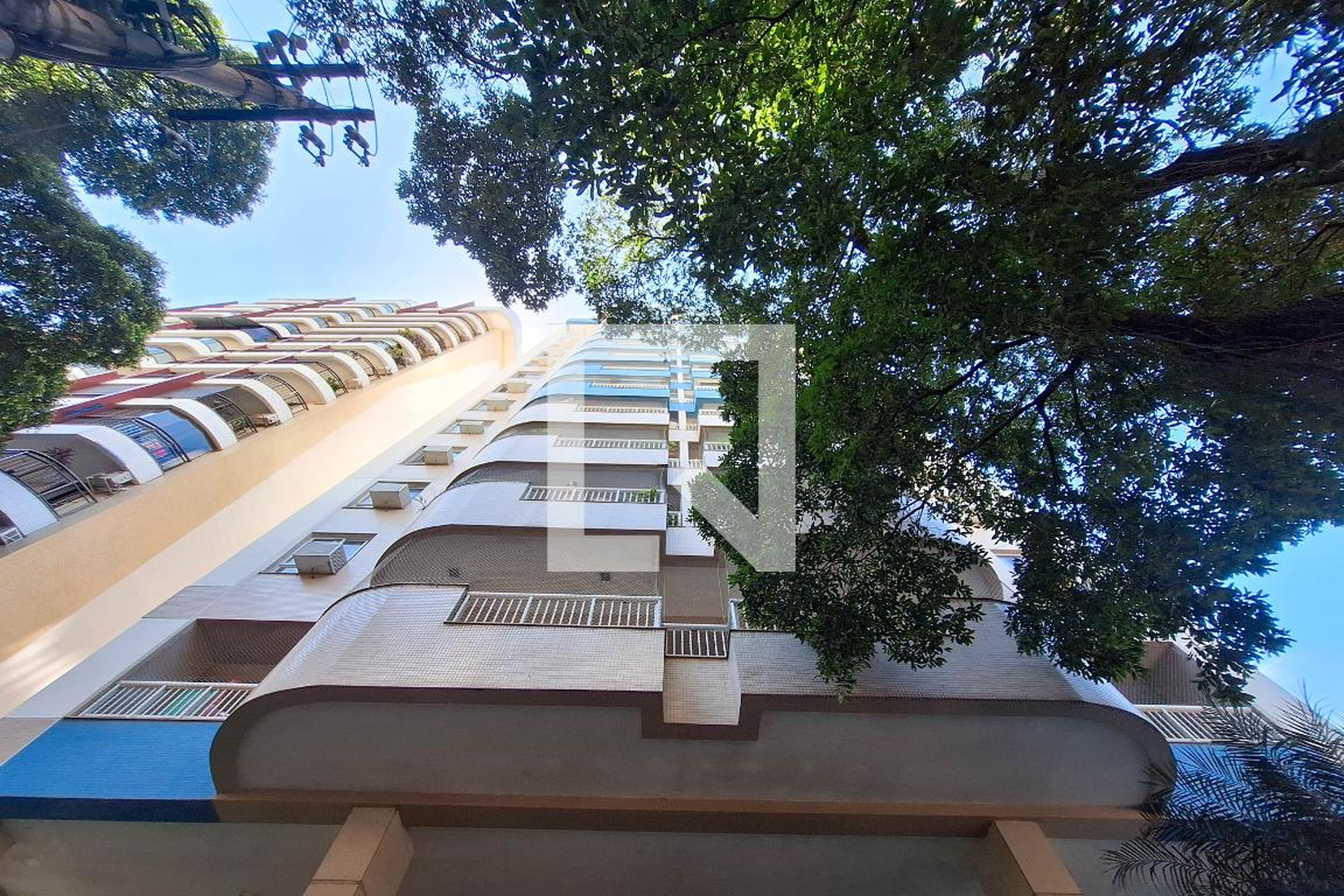 Fachada Condomínio Village D'Orleans