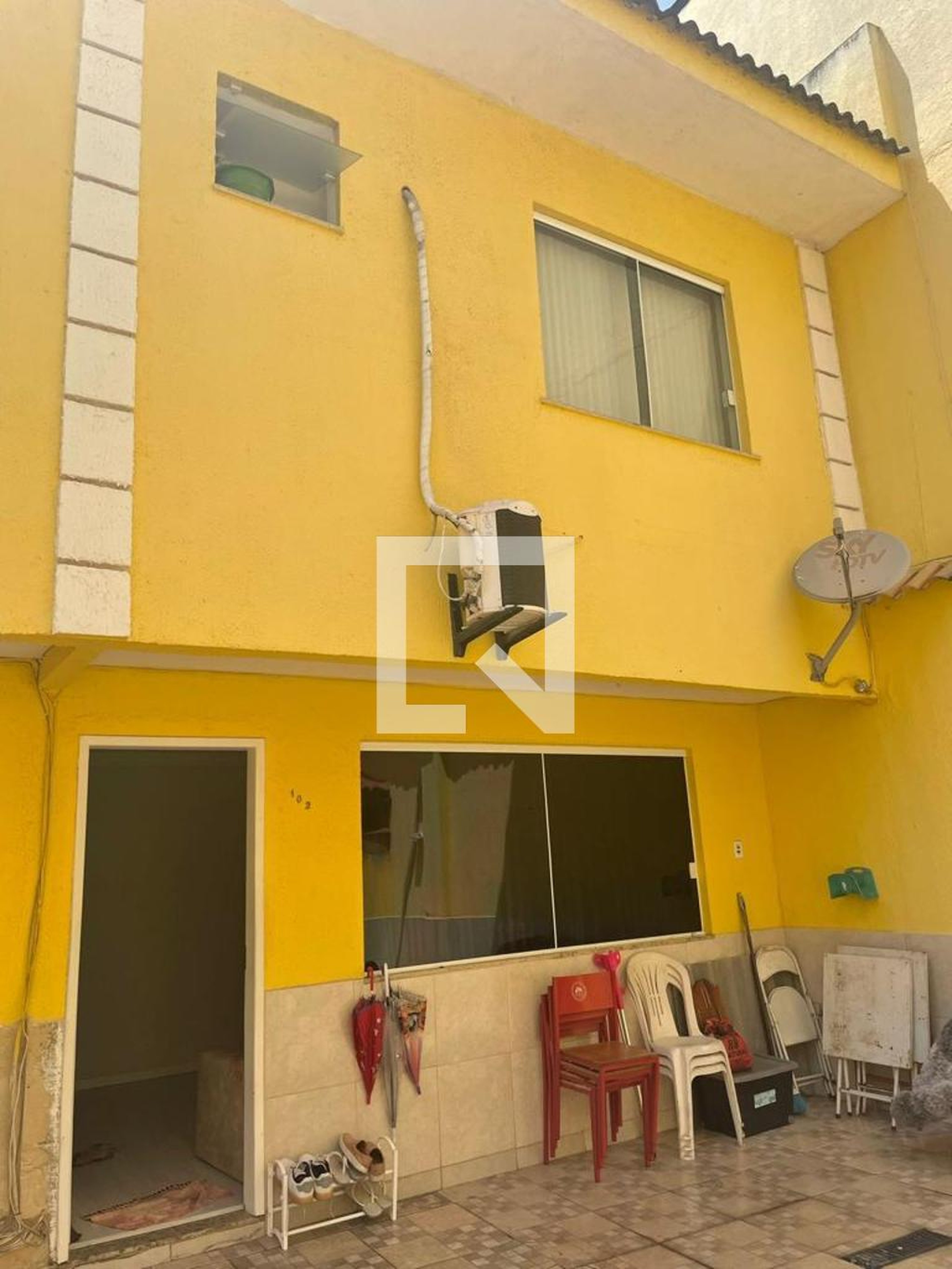 Área externa Condomínio em Rua Lino Fonseca, 159