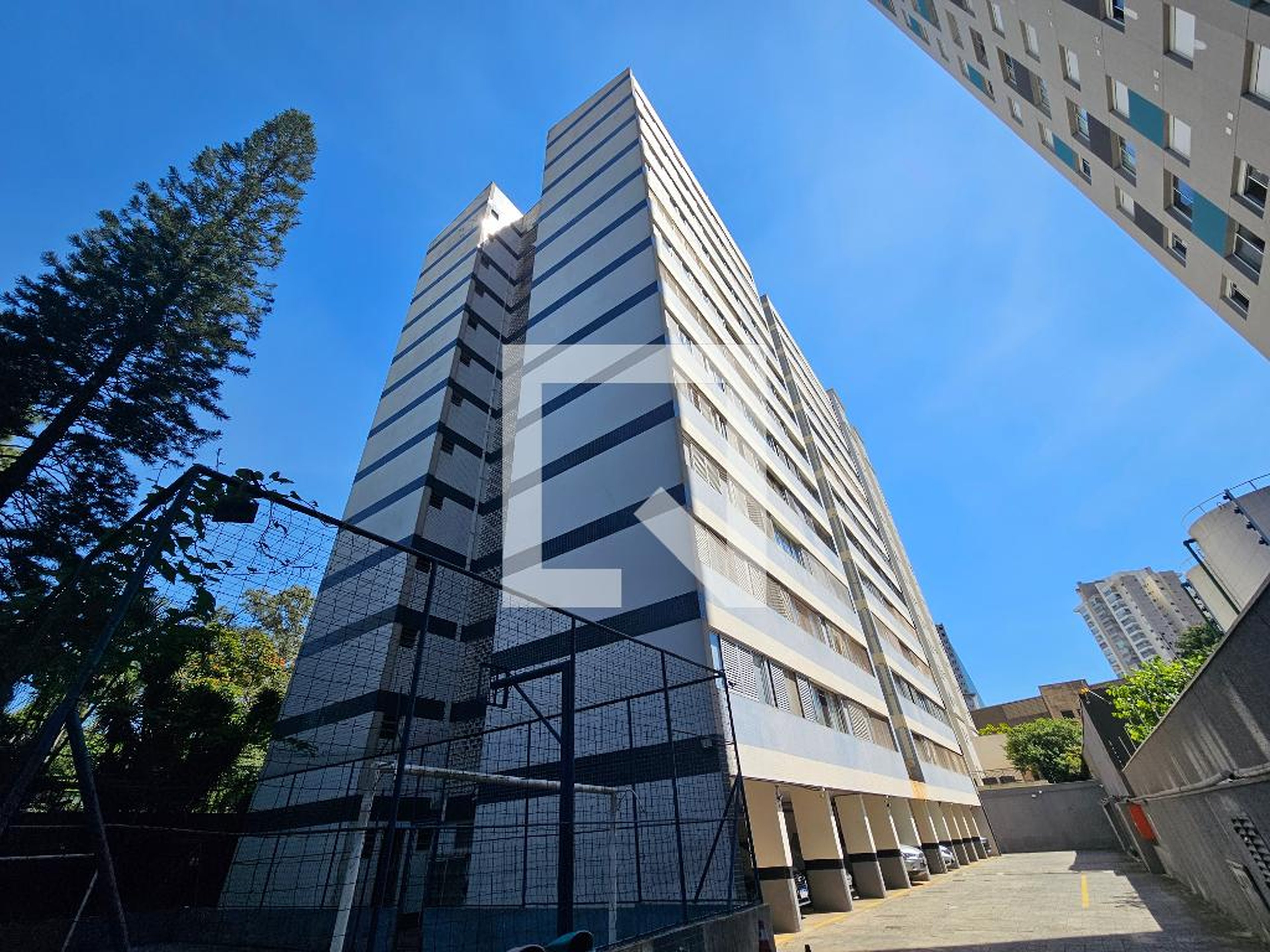 Fachada do Prédio Condomínio Parque Residencial Santo Amaro