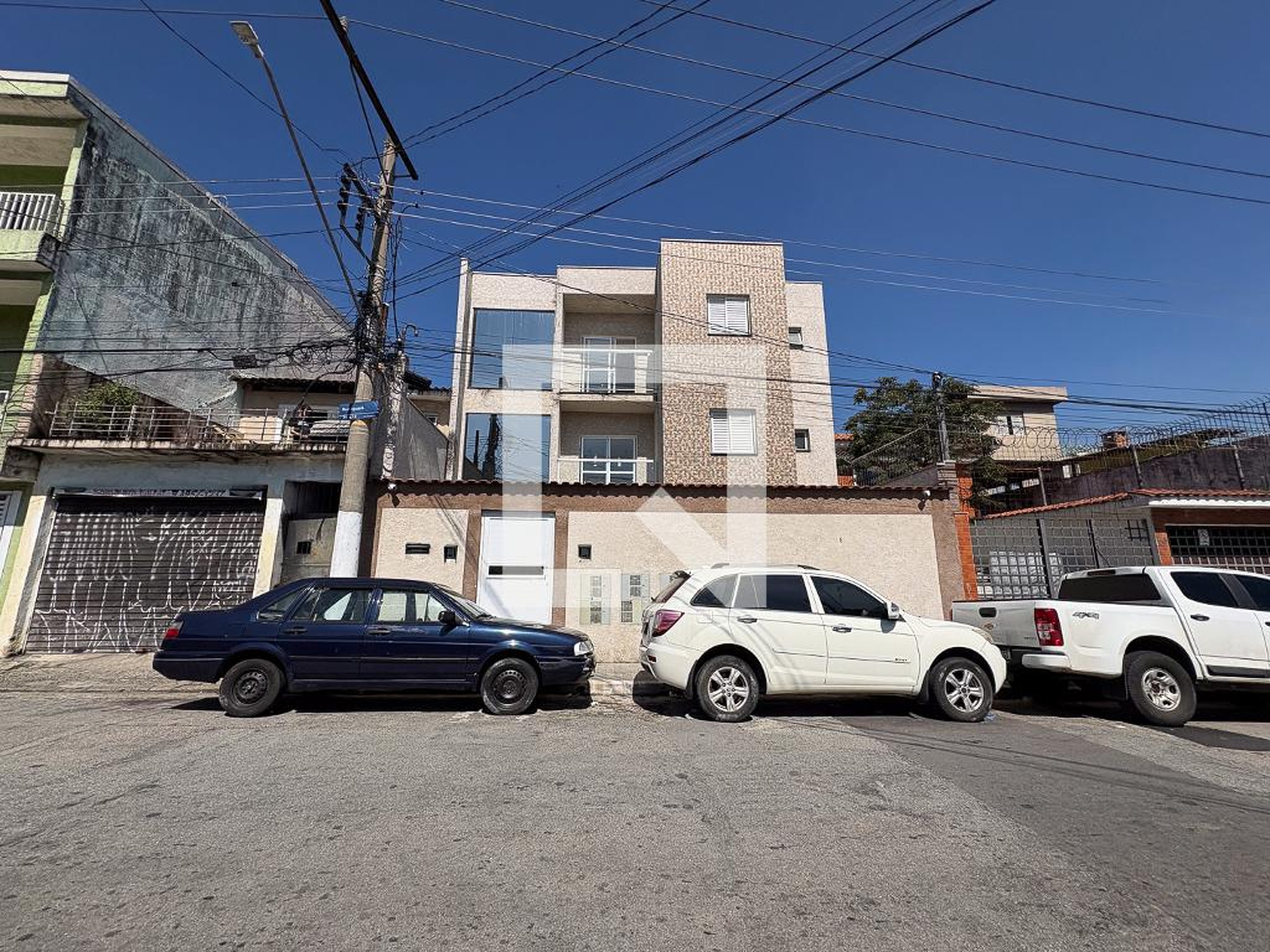 Fachada Condomínio em Rua Iguara, 64