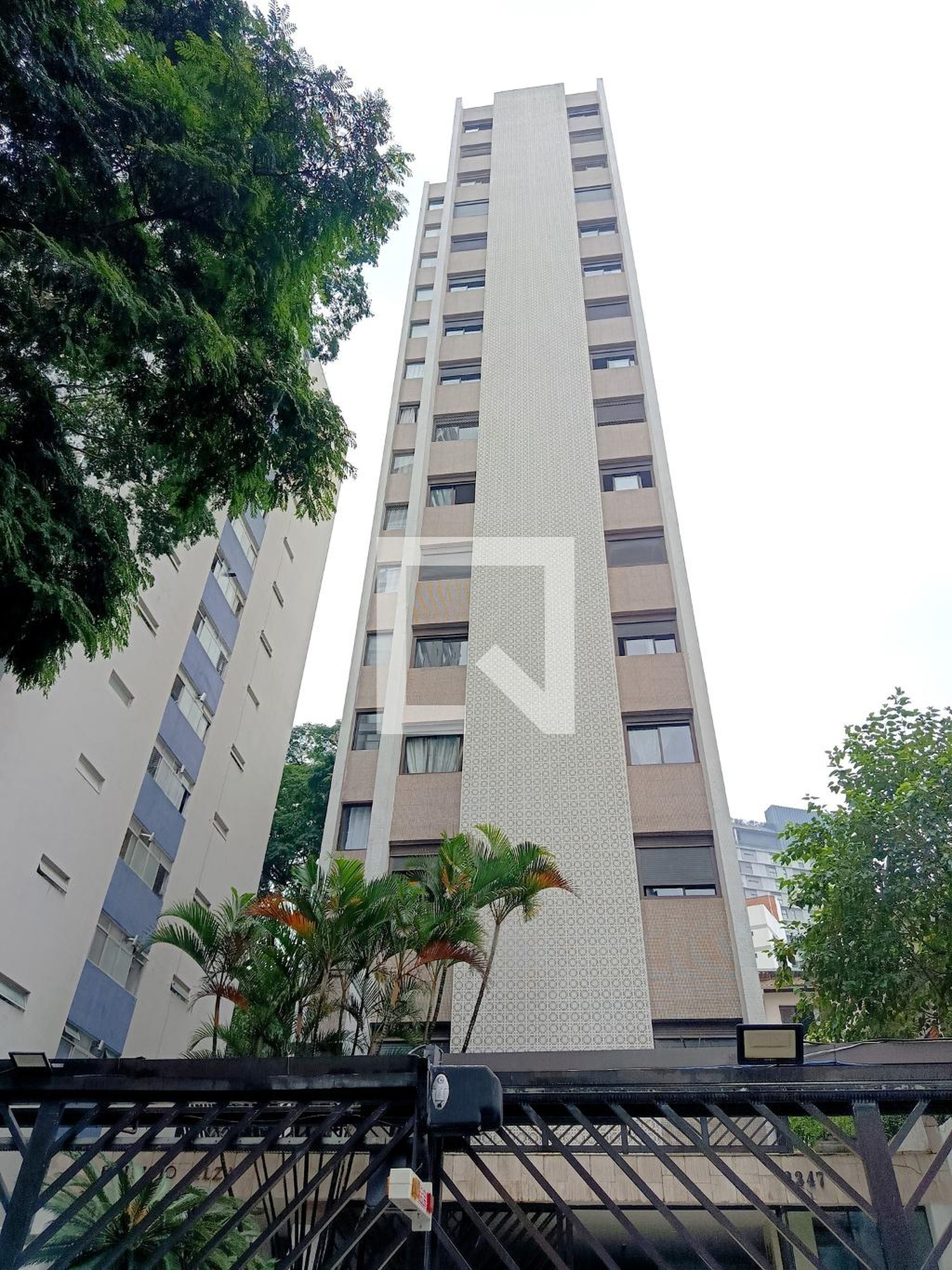 Fachada Condomínio Elza