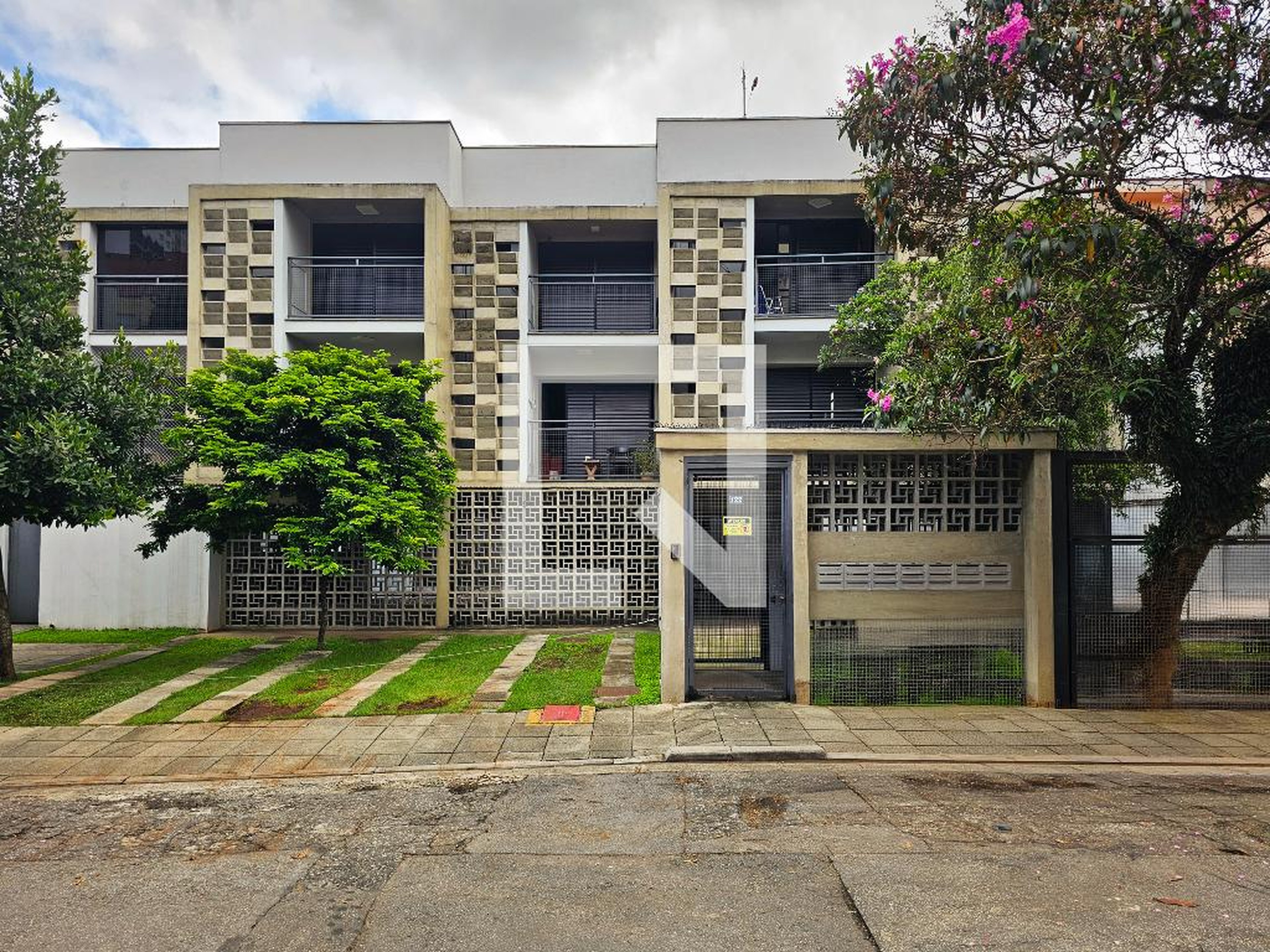 Fachada Condomínio Prof Pedro Cunha