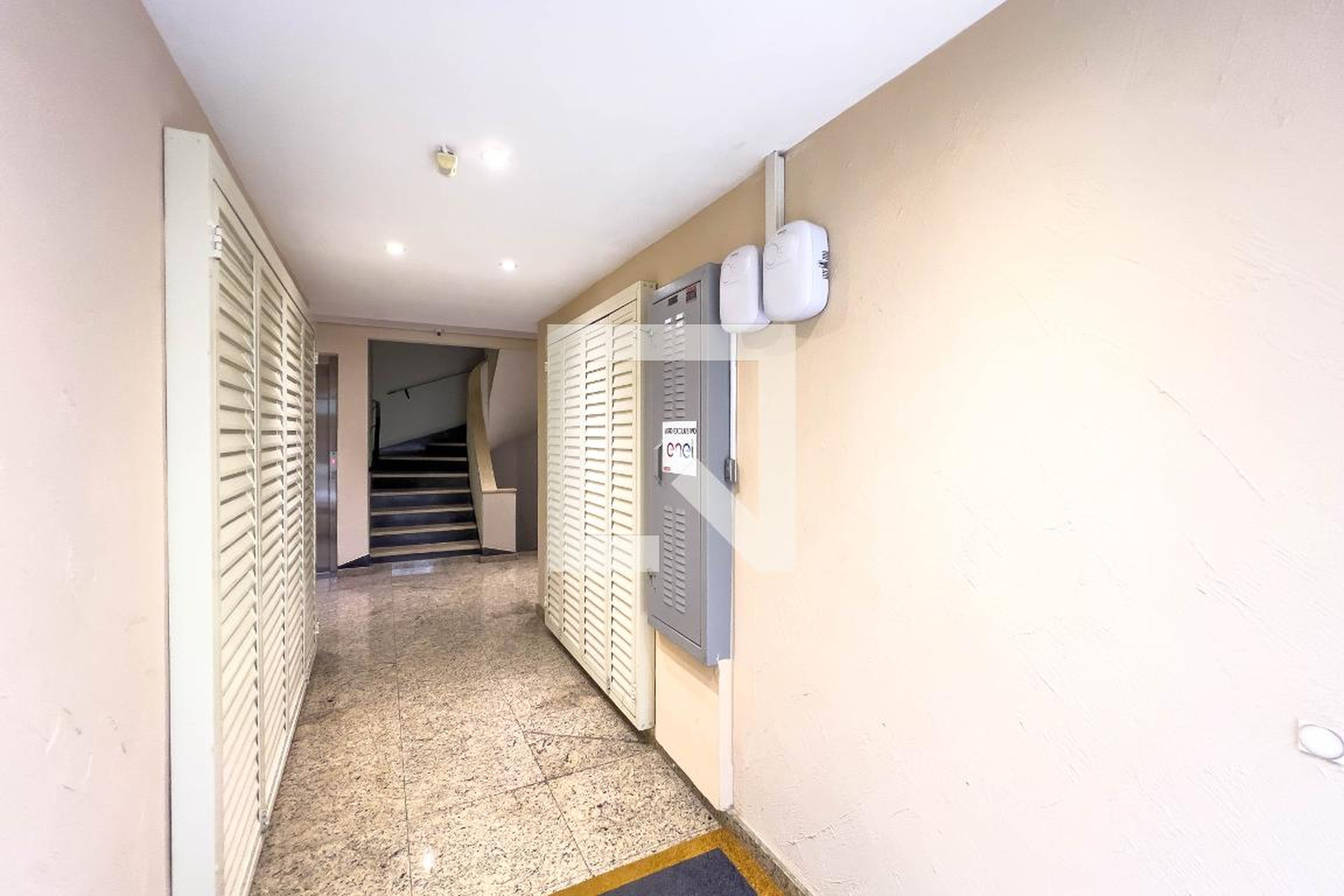 Hall de entrada - Basilio da Cunha