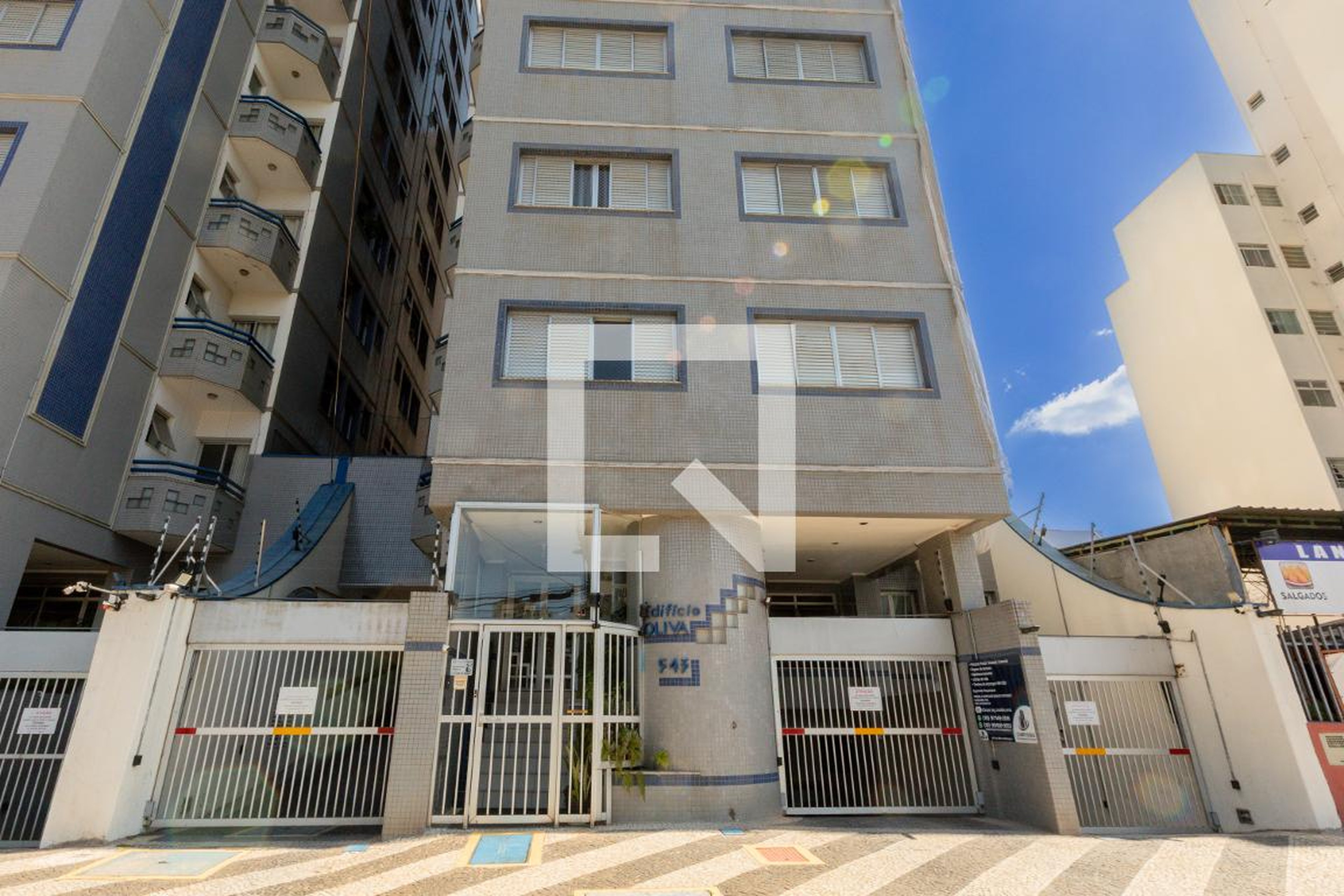 Fachada do Prédio Condomínio Oliva