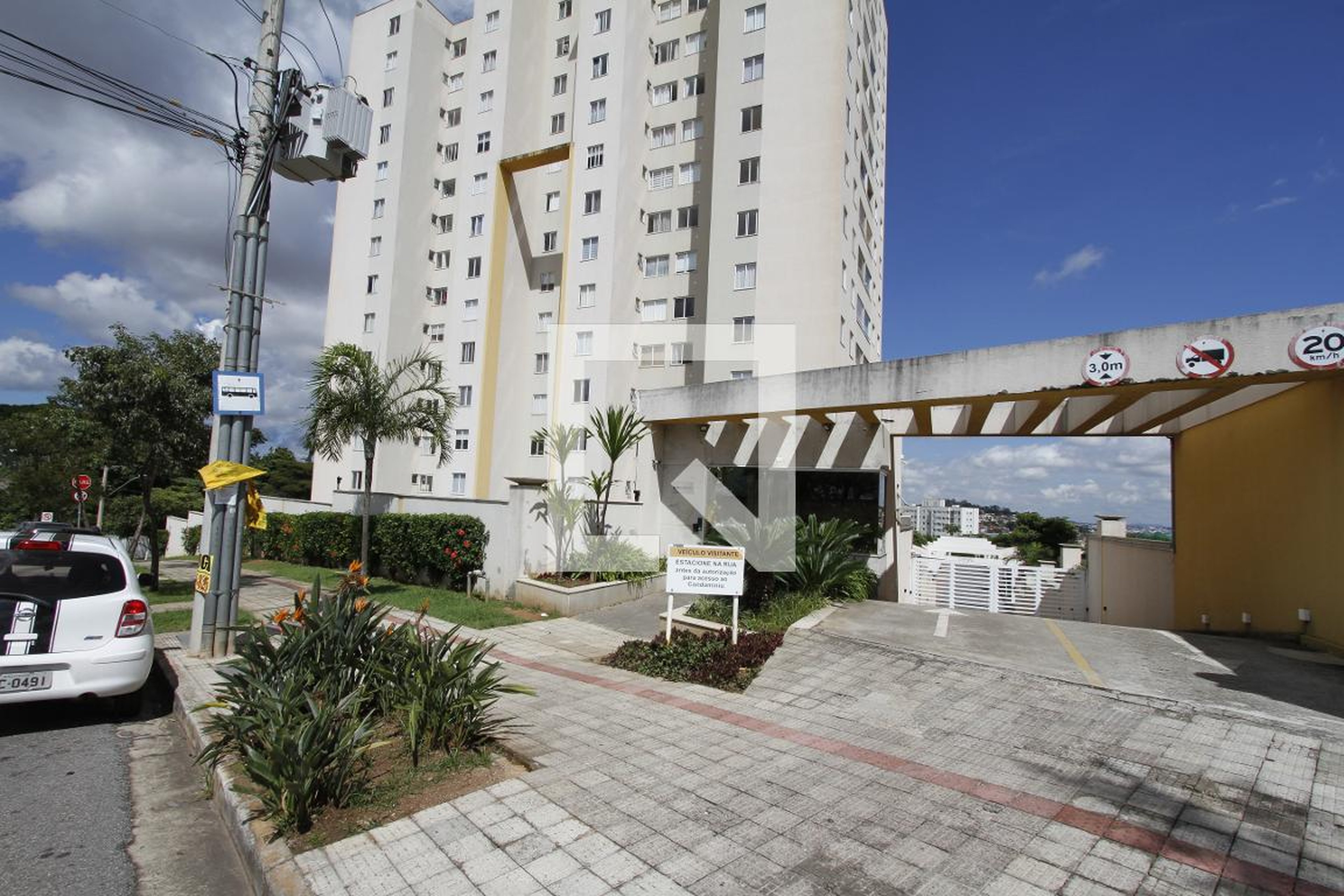 Fachada do Prédio Condomínio Reservas do Bosque