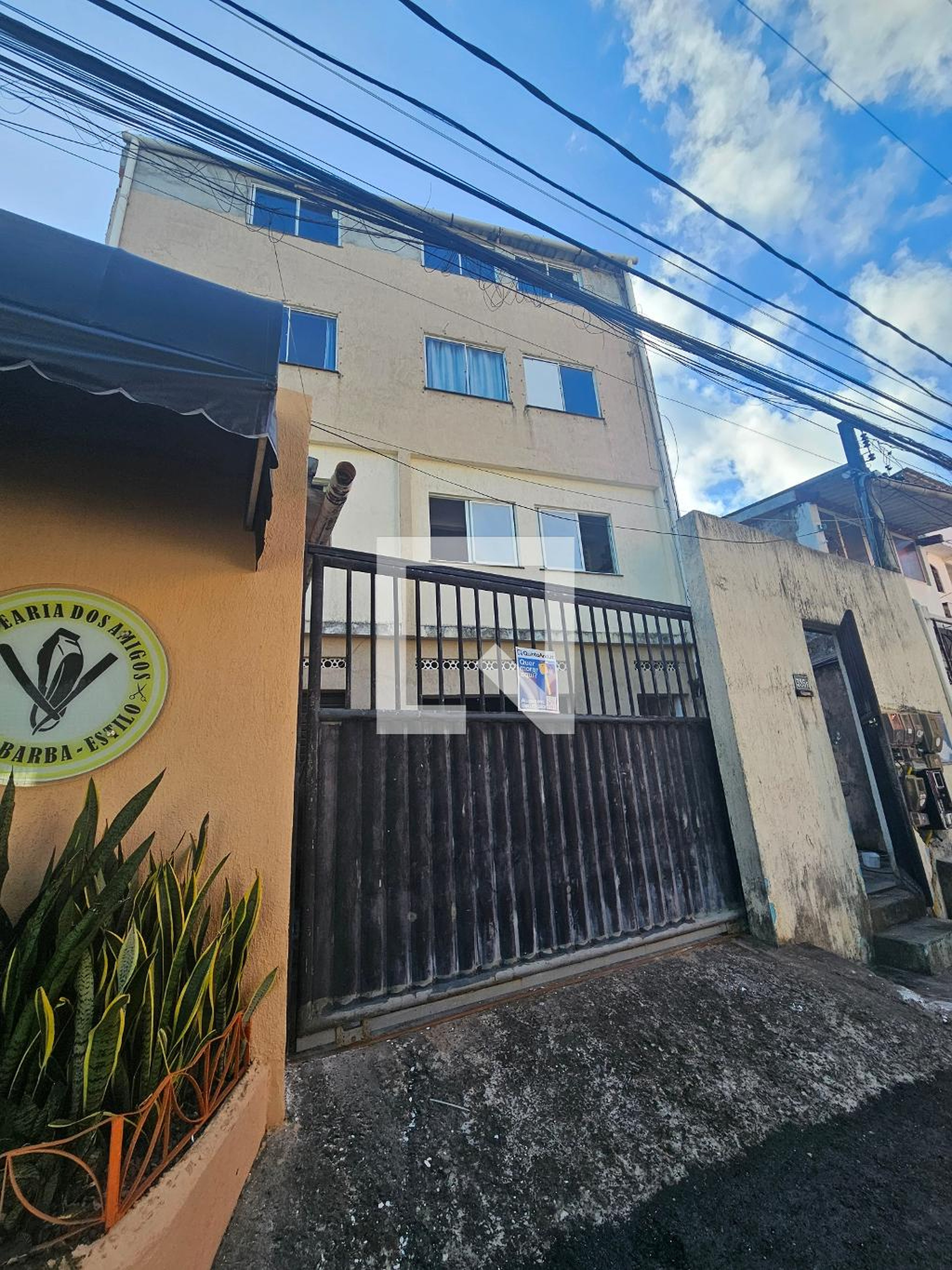 Fachada Condomínio em Rua Paulo Afonso, 385