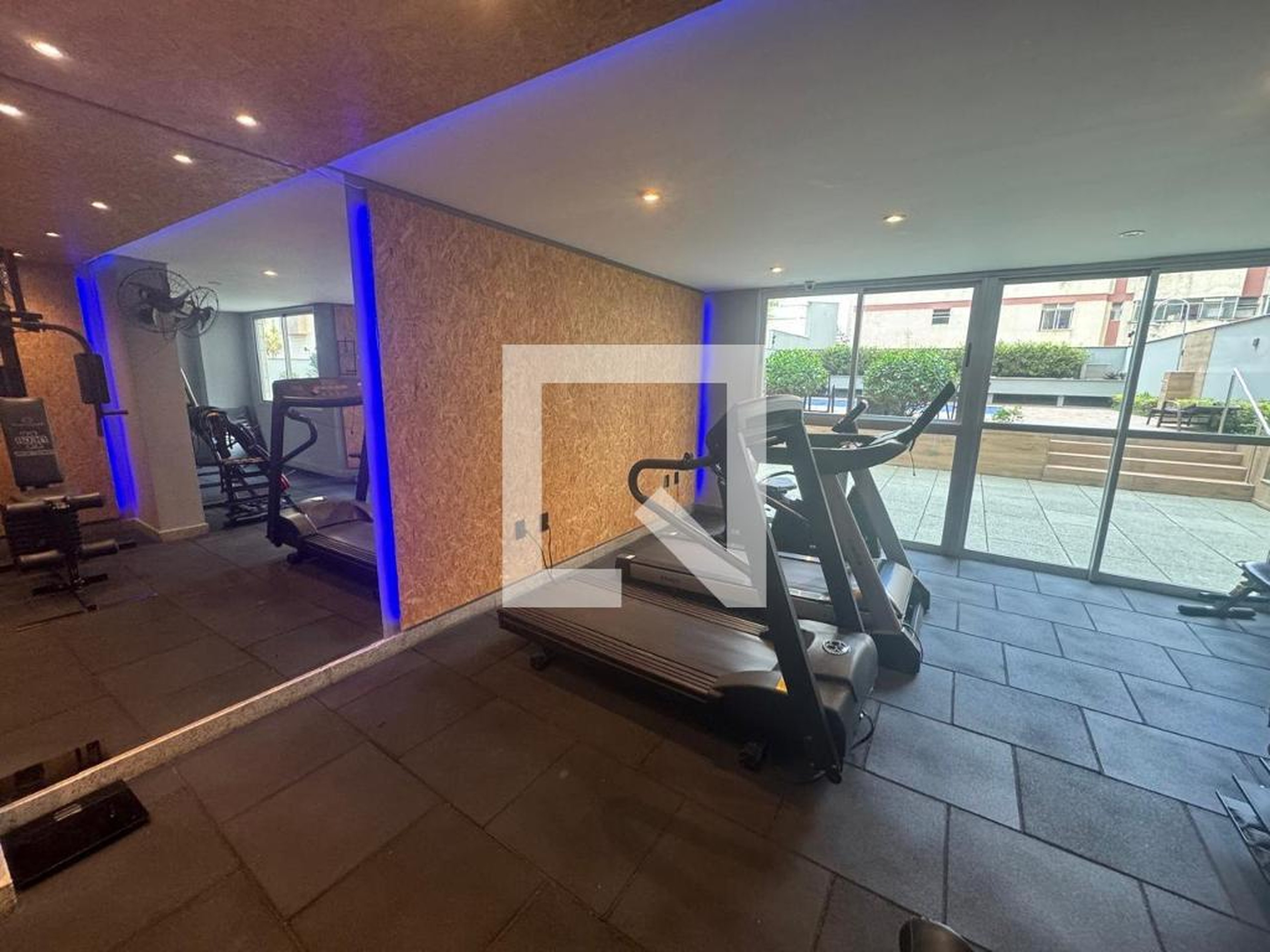 Academia - Giverny Suite Service