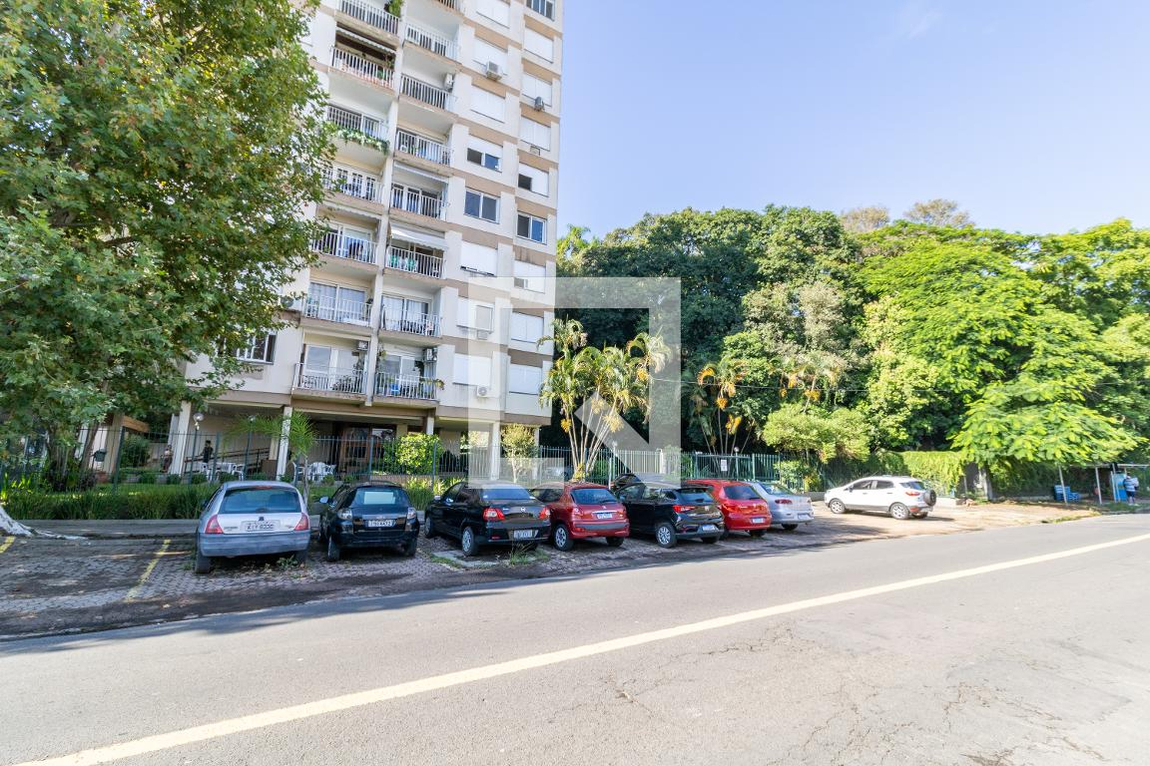 Fachada Condomínio Poente da Vila Veleiros