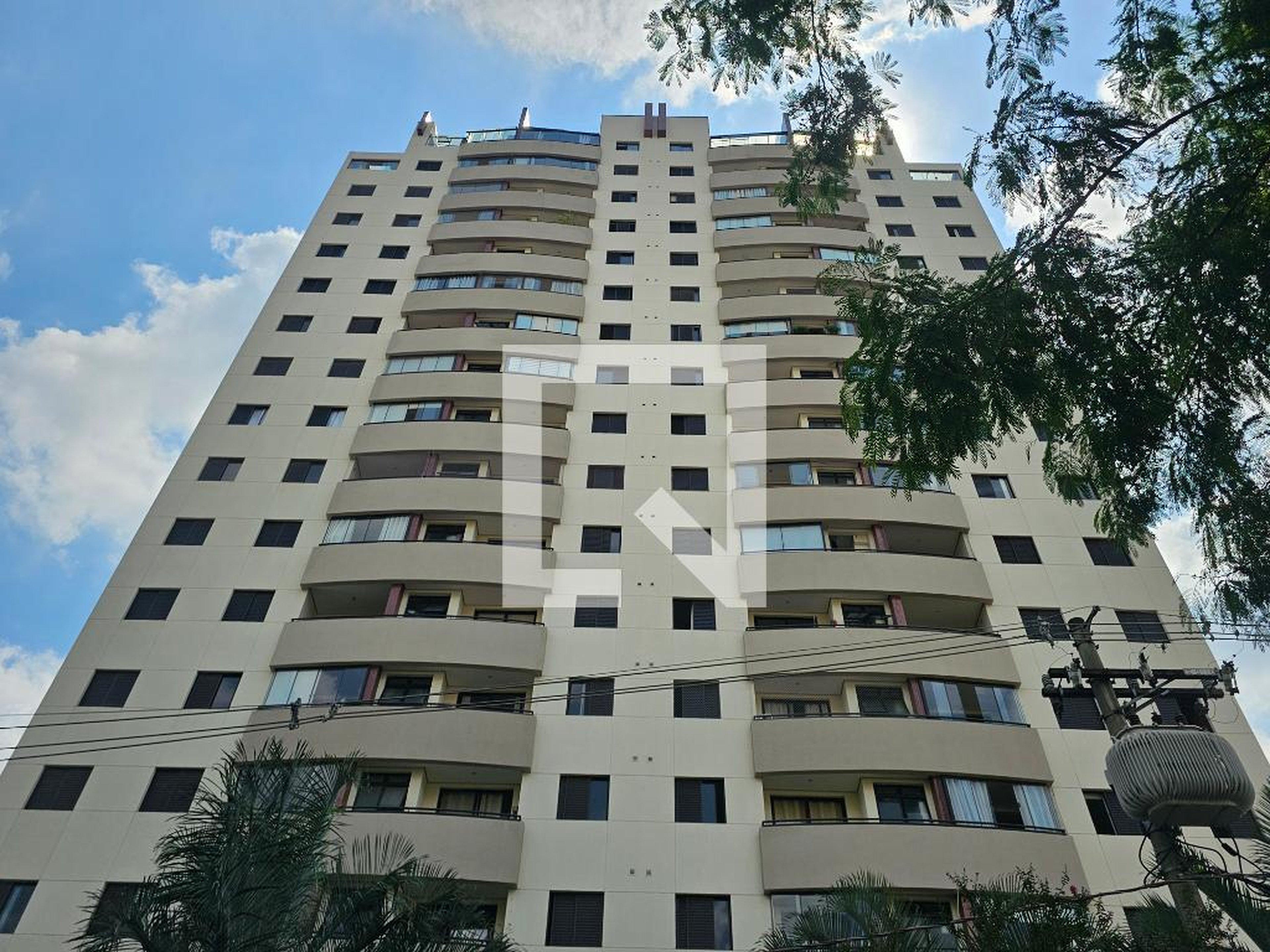 Fachada Edifício First Class Pompéia