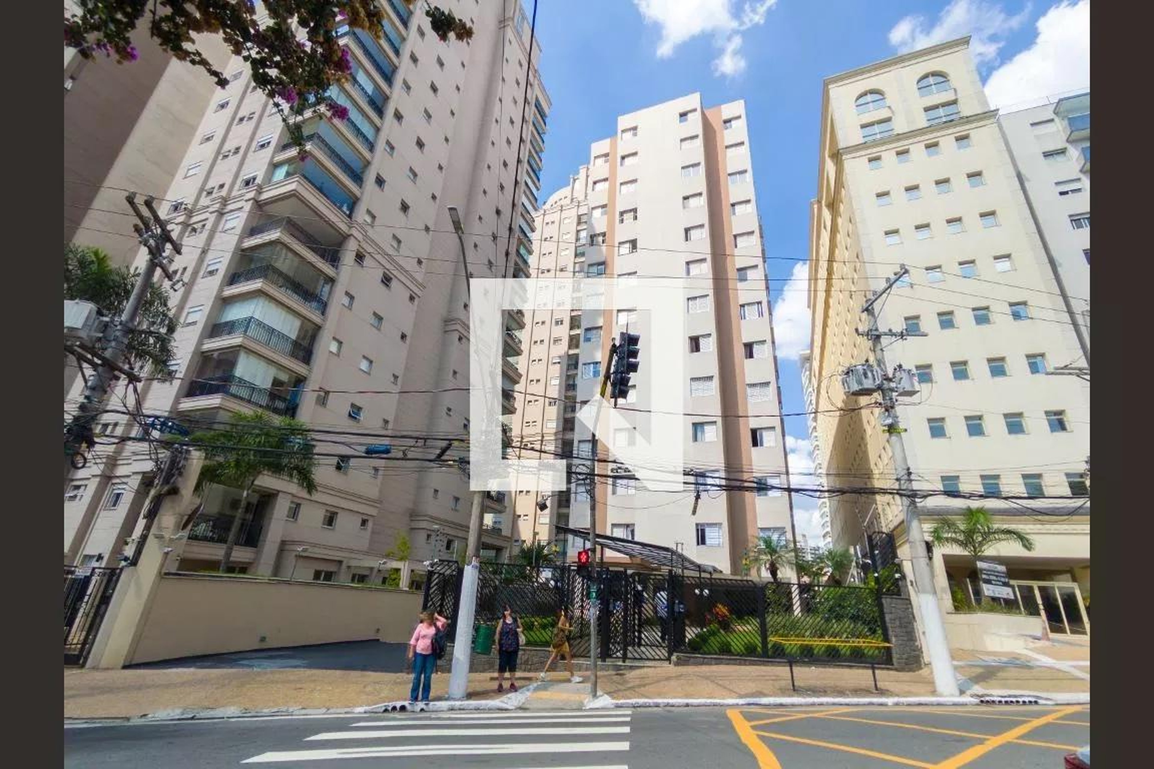 Fachada Edifício Vinte e Oito de Maio