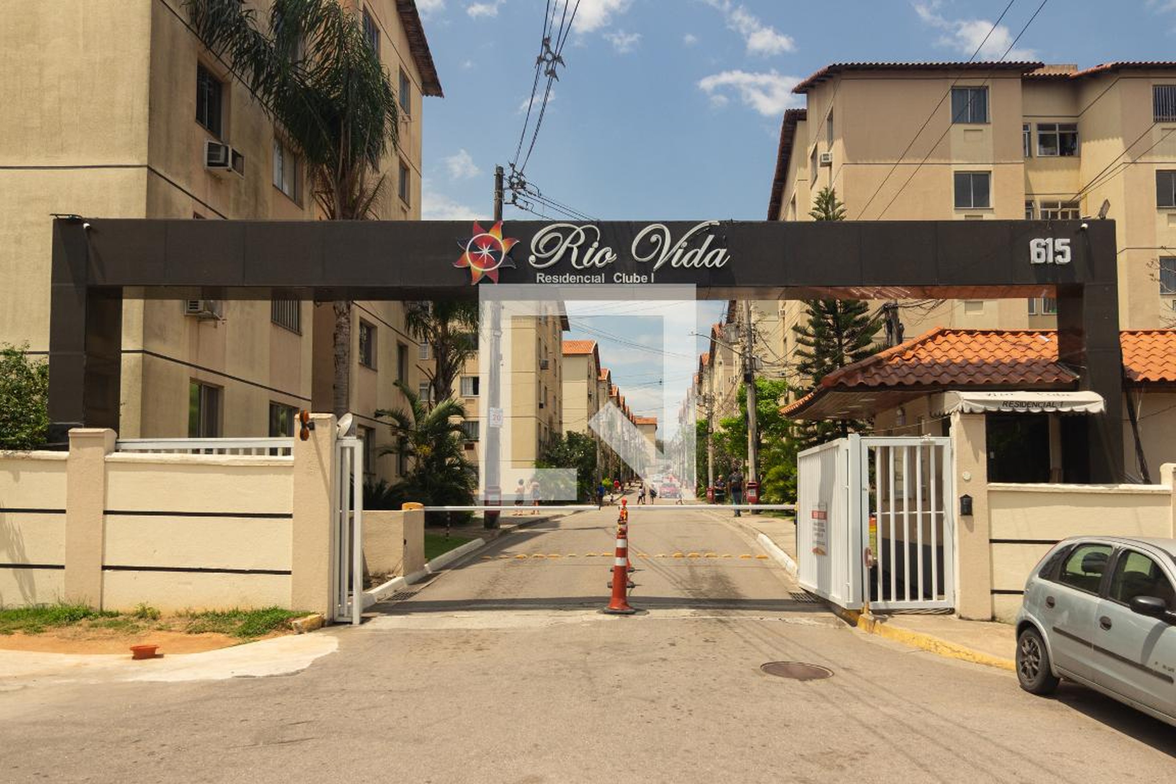 Fachada Condomínio Rio Vida Residencial Clube 1