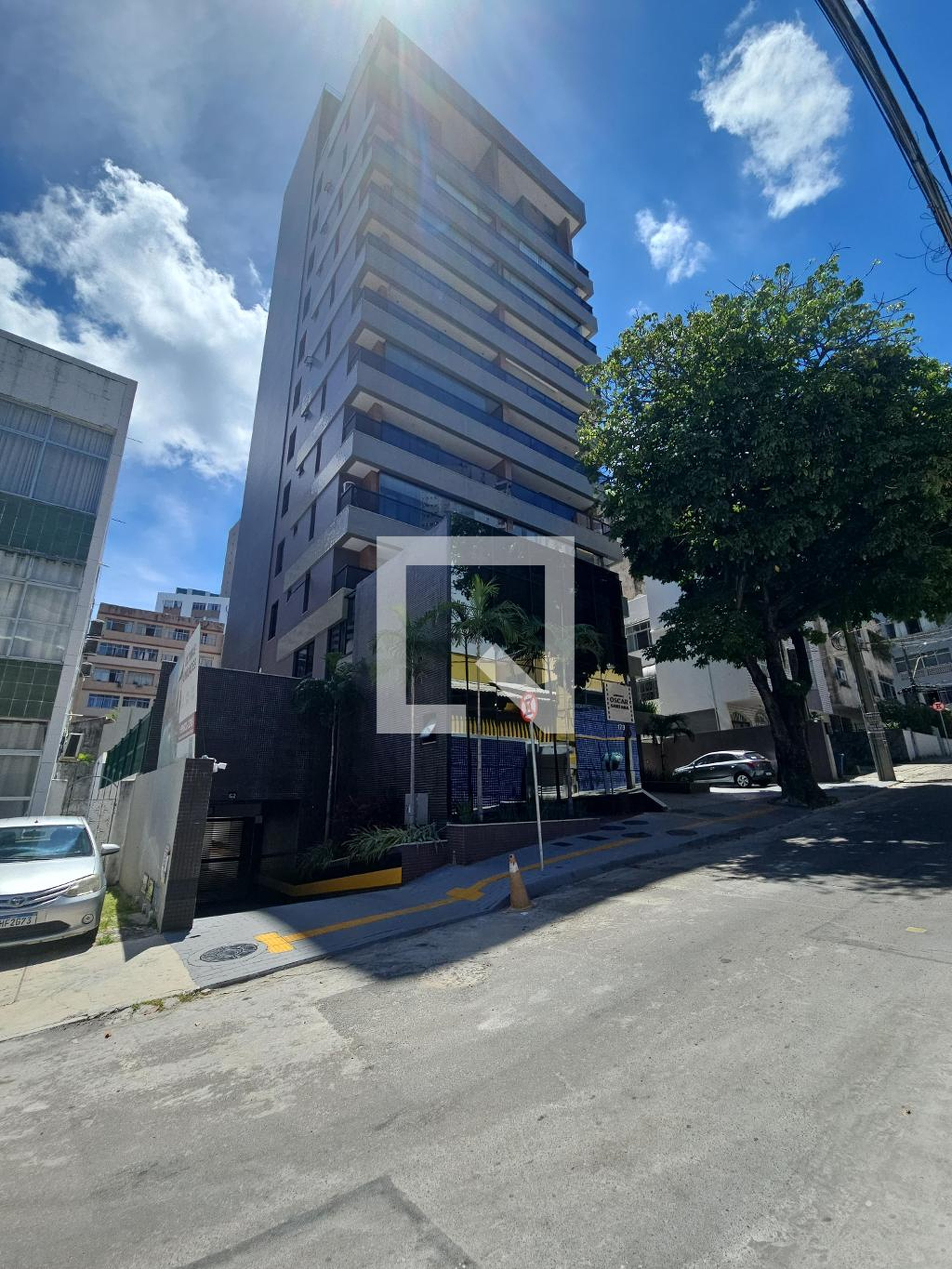 Fachada Residencial Oscar Sanatana