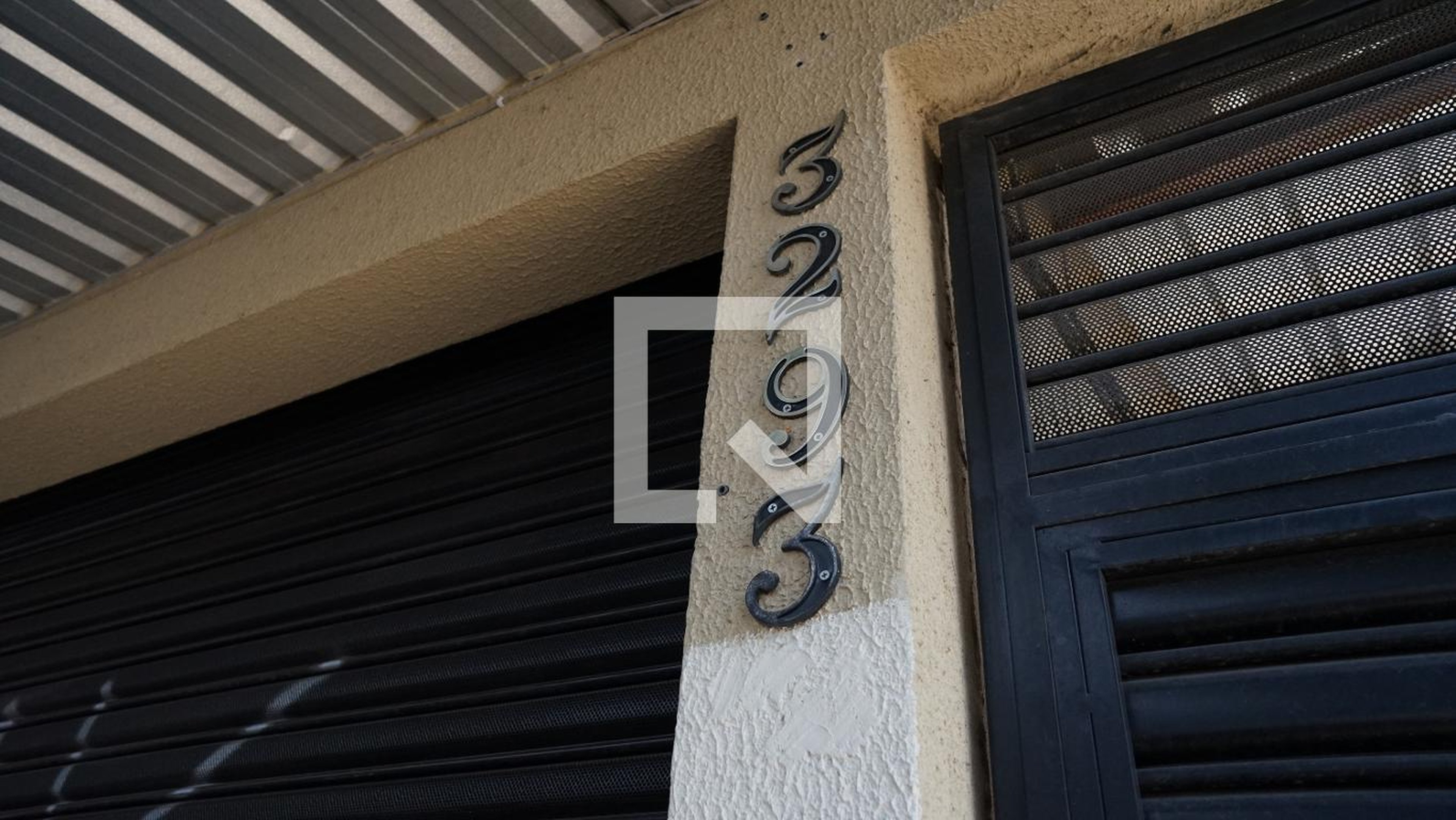 Fachada Condomínio em Avenida Emílio Ribas, 3293